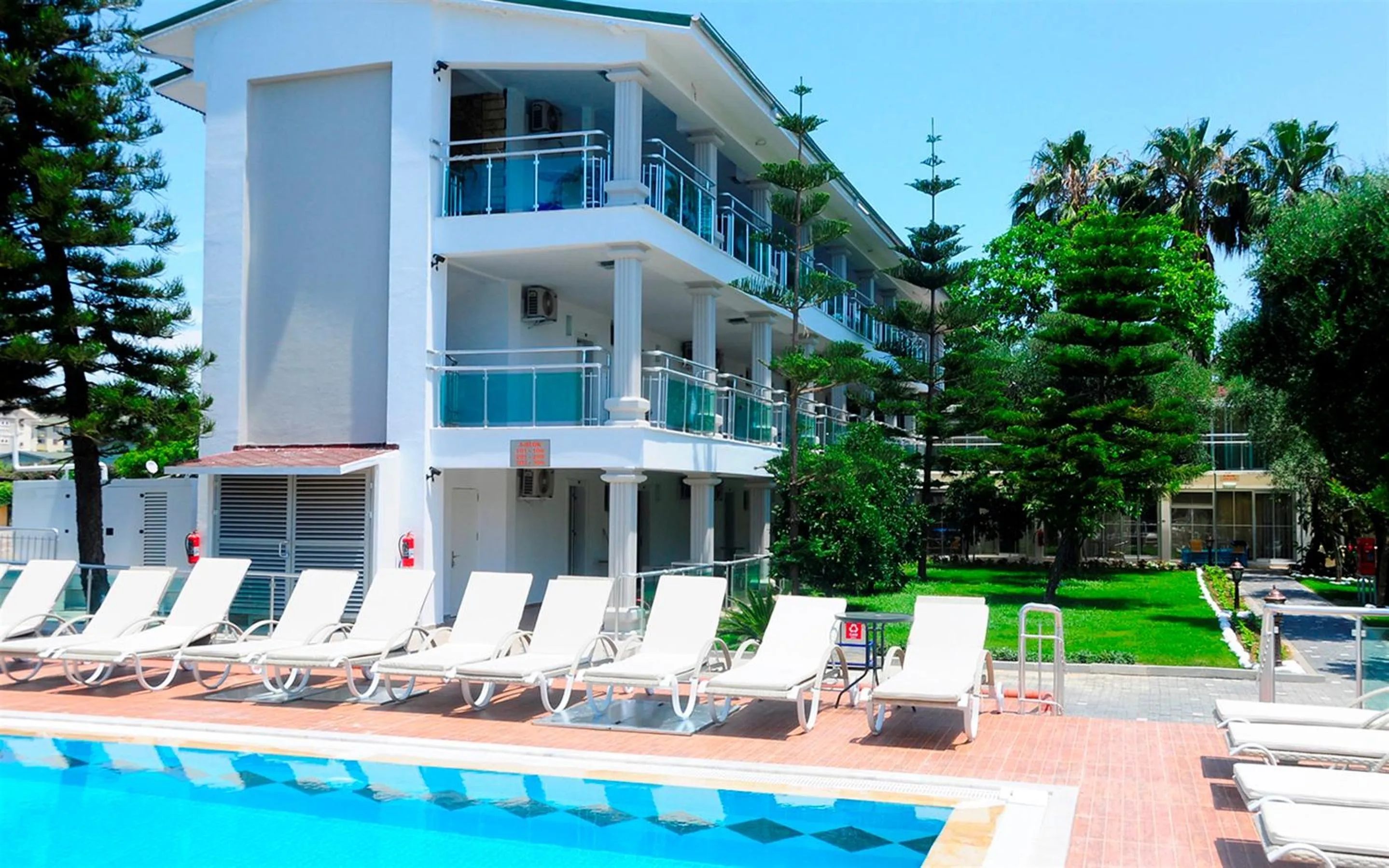 Spring in Clover Magic Altınkum Park Hotel