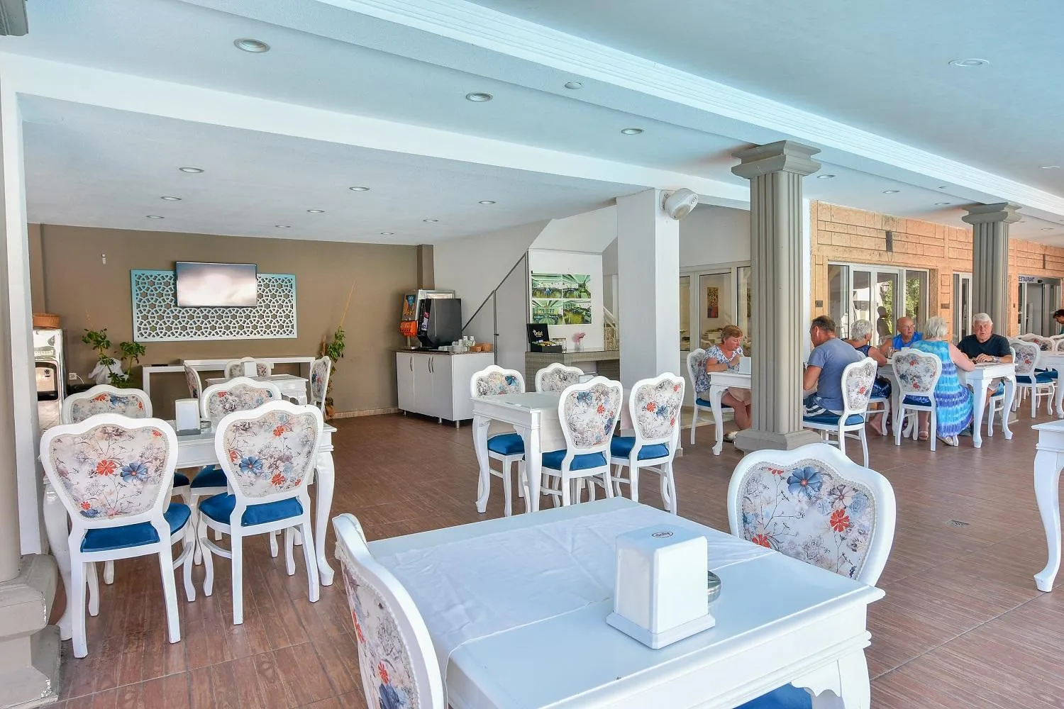Restaurant/places to eat in Clover Magic Altınkum Park Hotel