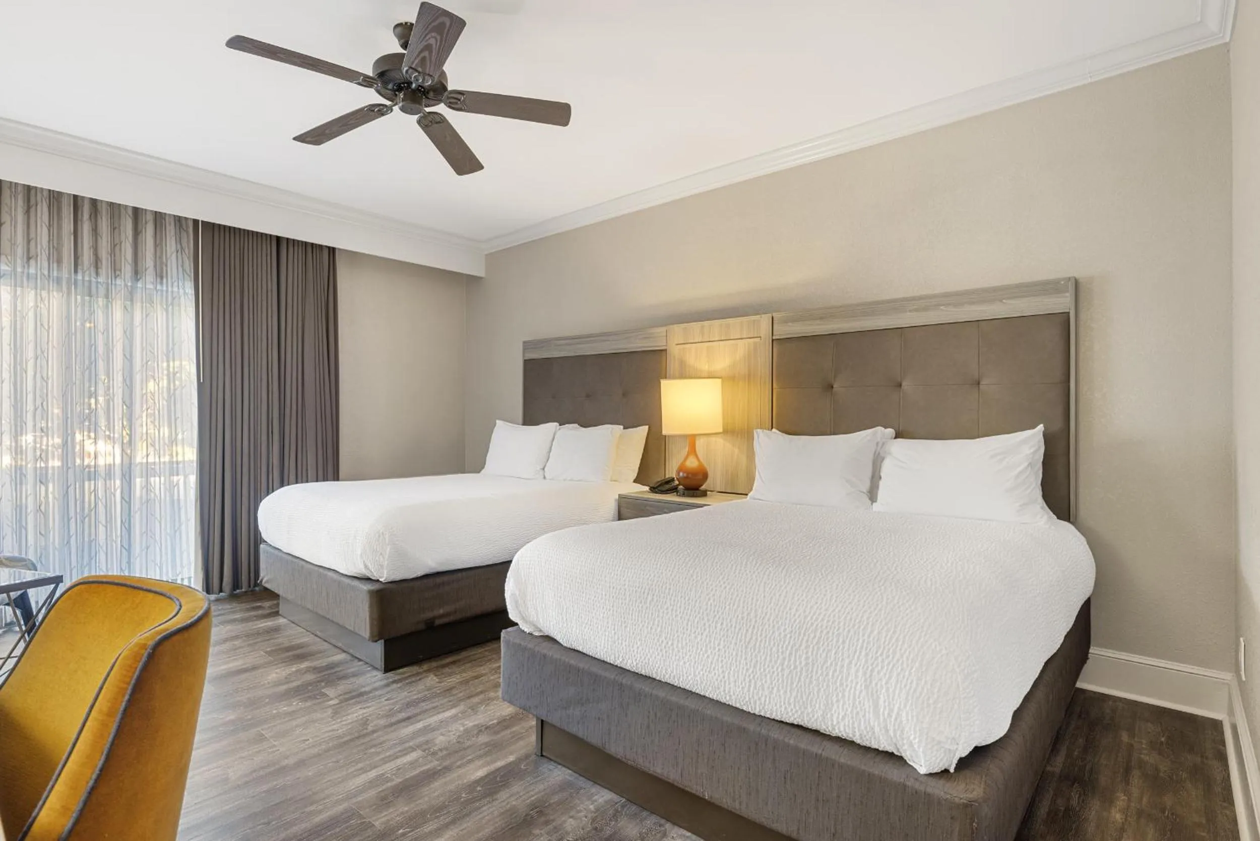 Bed in The Ridges Resort on Lake Chatuge