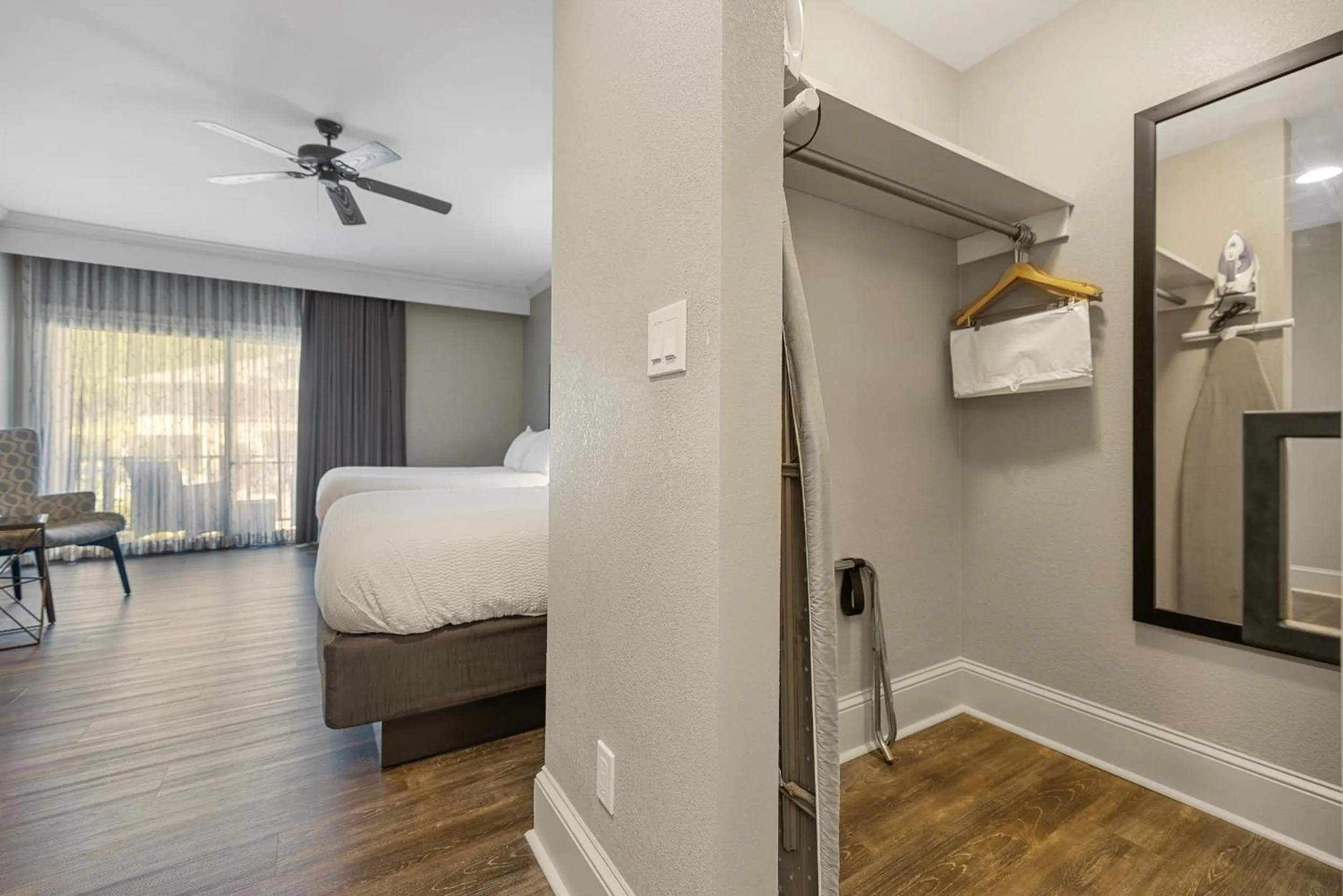 Bed in The Ridges Resort on Lake Chatuge