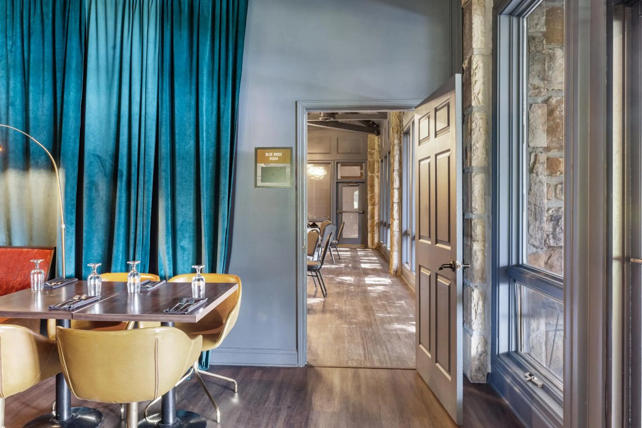 Restaurant/places to eat in The Ridges Resort on Lake Chatuge