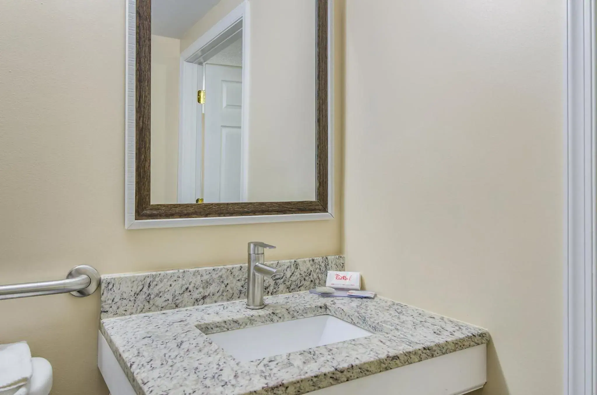 Red Roof Inn Madison Heights, VA Red Roof Inn Madison Heights, VA