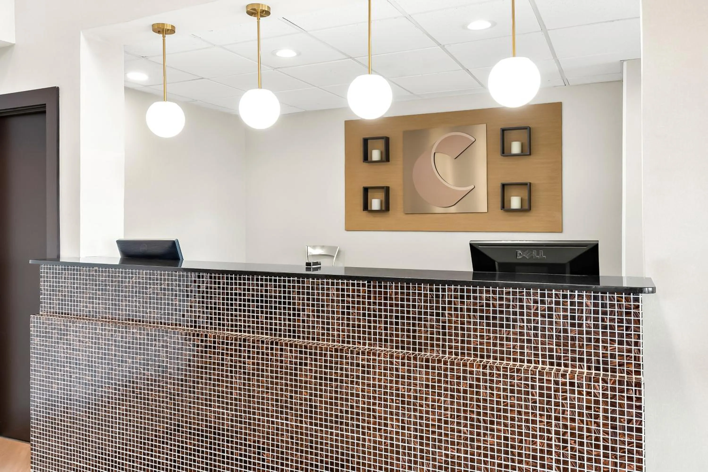 Lobby or reception in Comfort Suites Columbus