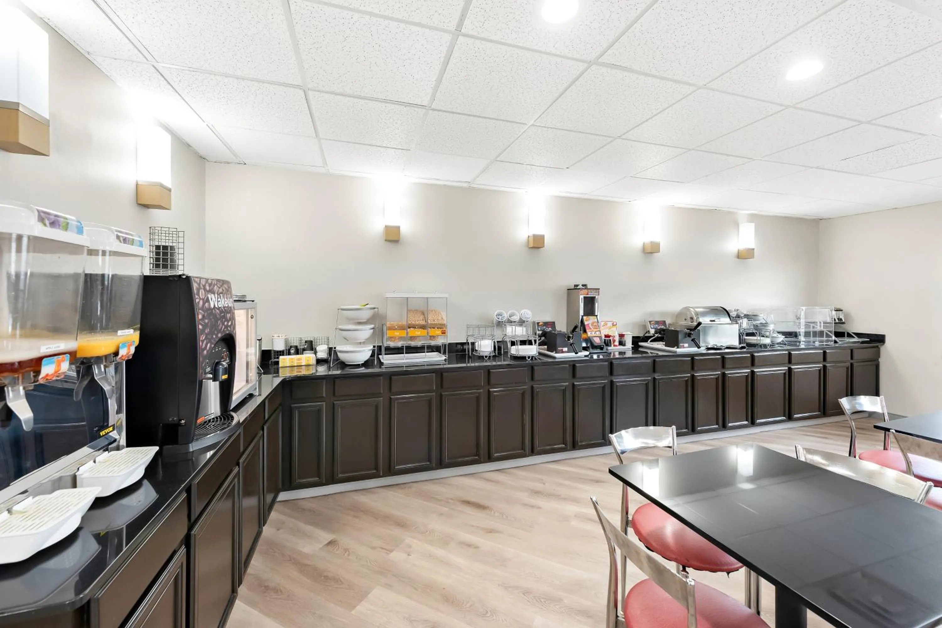 Breakfast in Comfort Suites Columbus