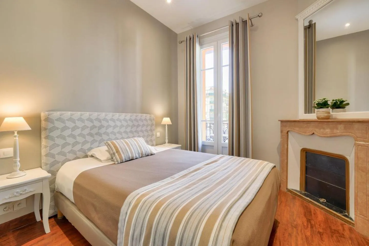 Bed in Hotel Lepante