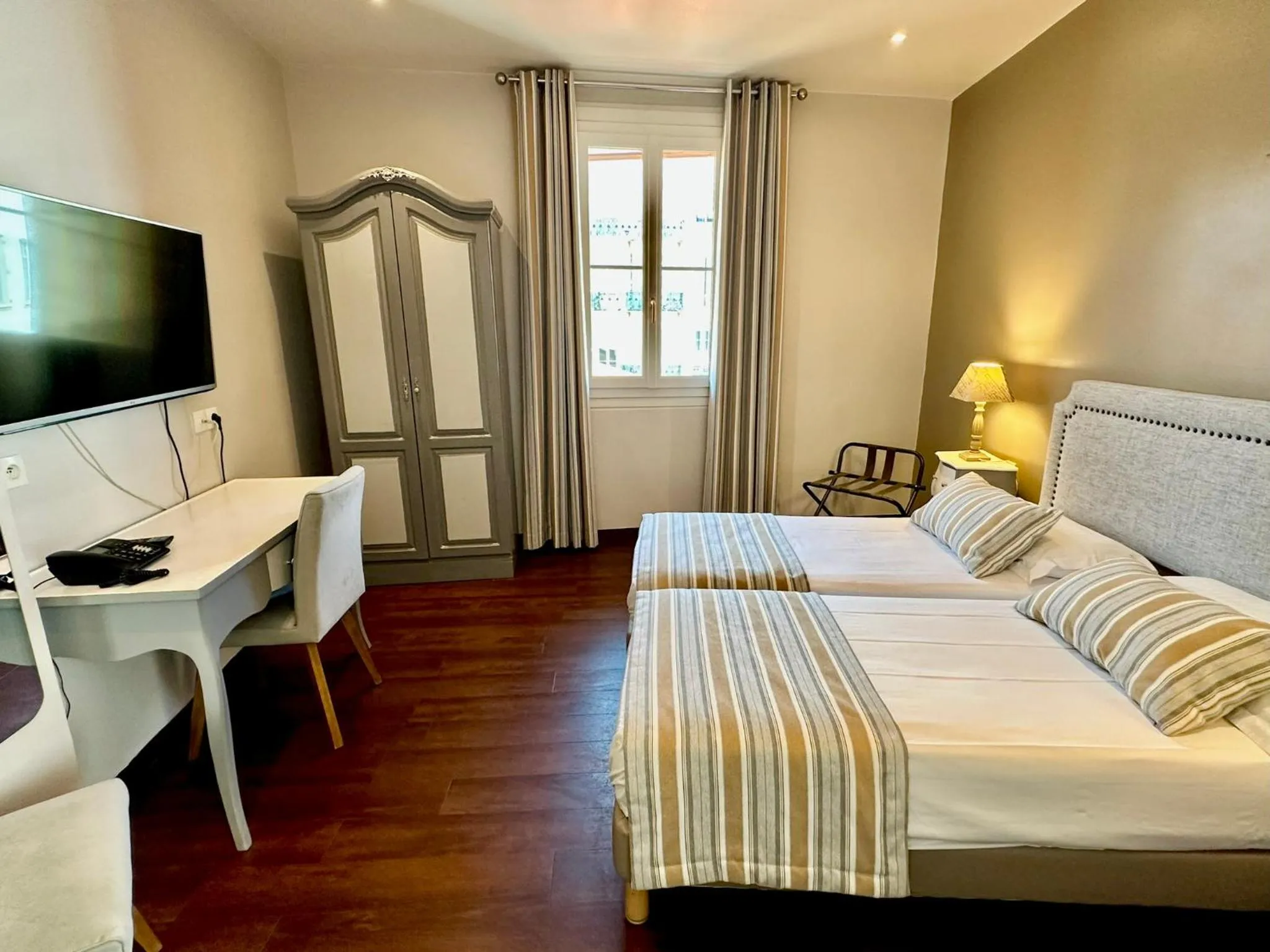 Standard Twin Room in Hotel Lepante