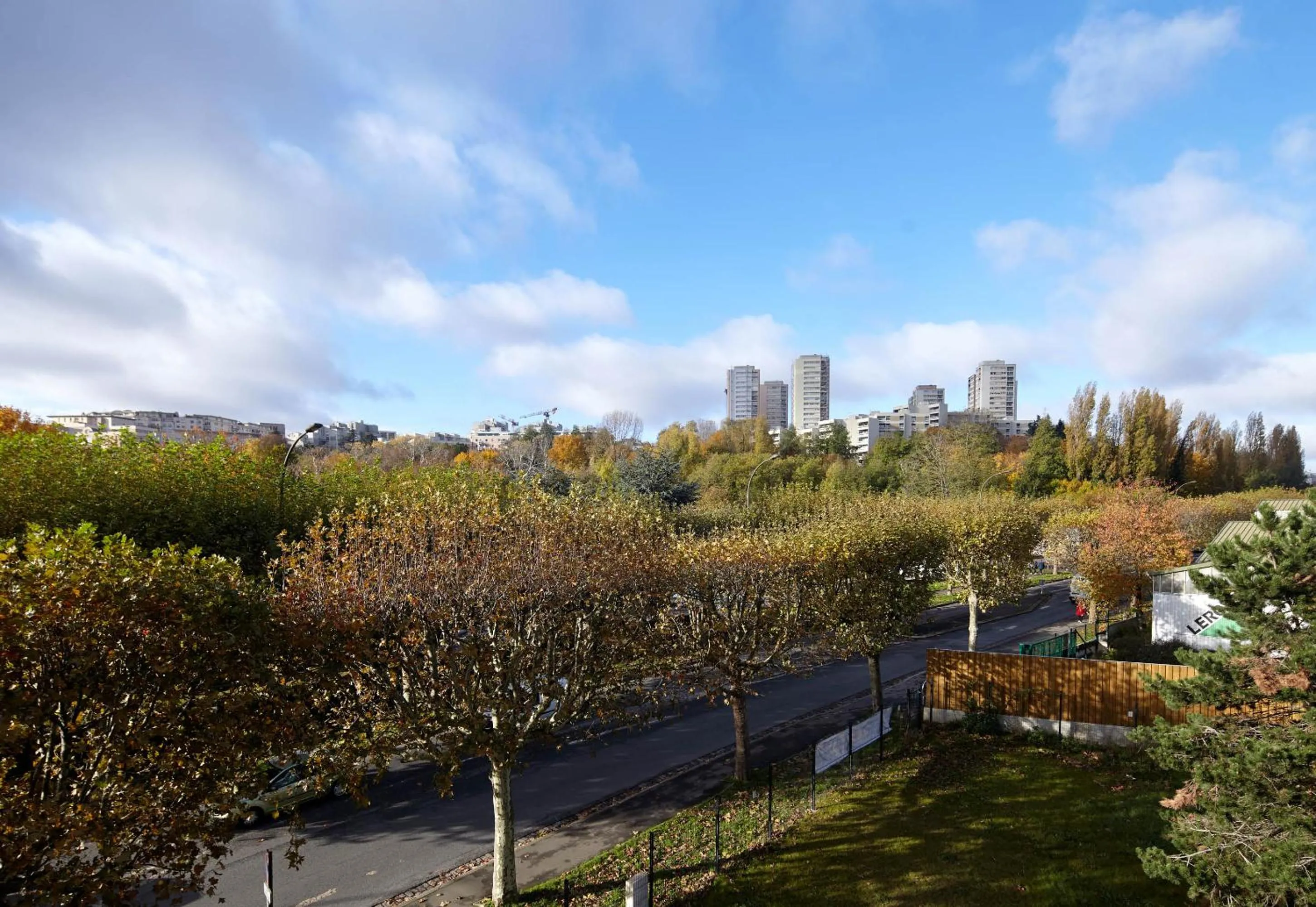 City view in B&B HOTEL Paris Rosny-sous-Bois