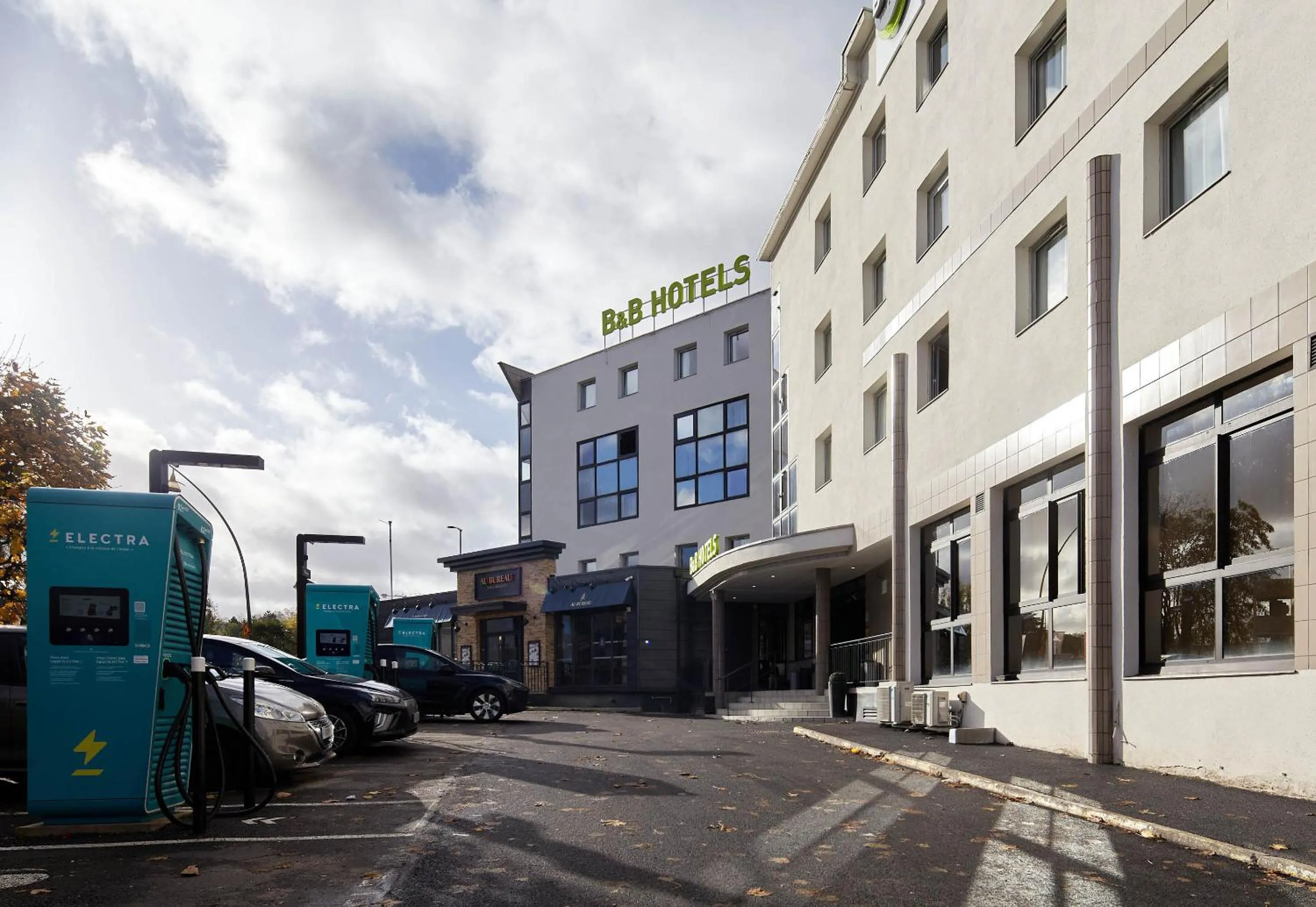 Property building in B&B HOTEL Paris Rosny-sous-Bois