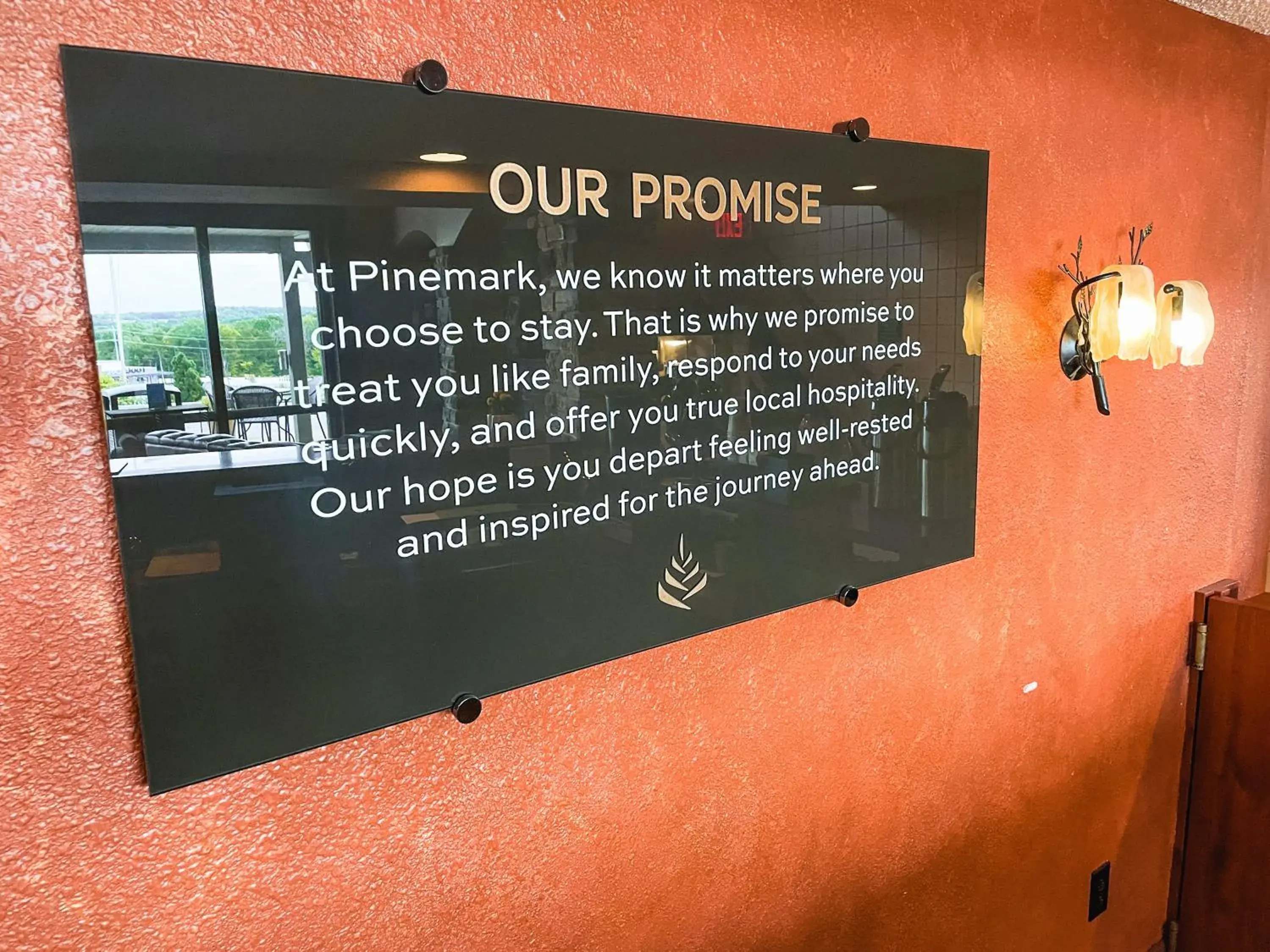 Lobby or reception in PINEMARK Inn Suites Events Lobby or reception in PINEMARK Inn Suites Events