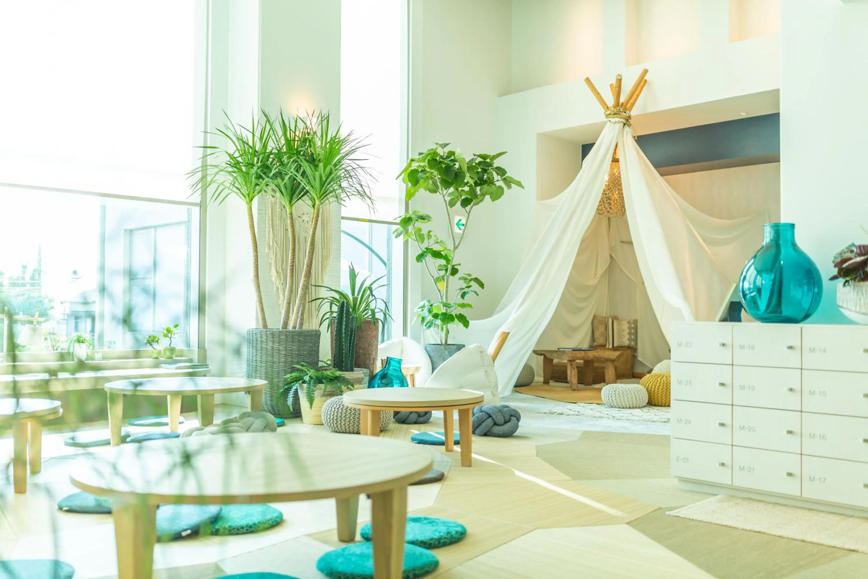 Lounge or bar in Hayama Umino Hotel