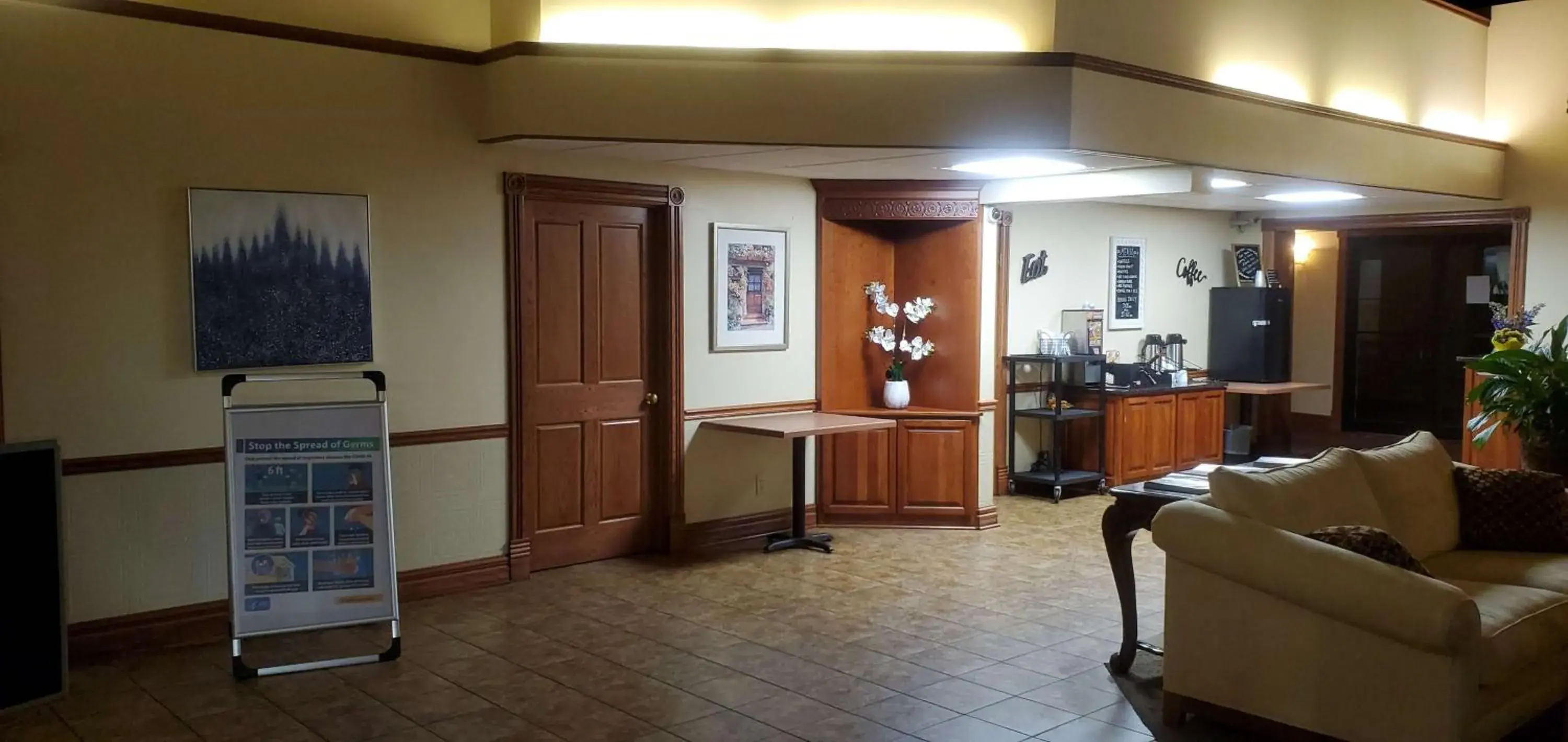 Lobby or reception in Americas Best Value Inn Chippewa Falls