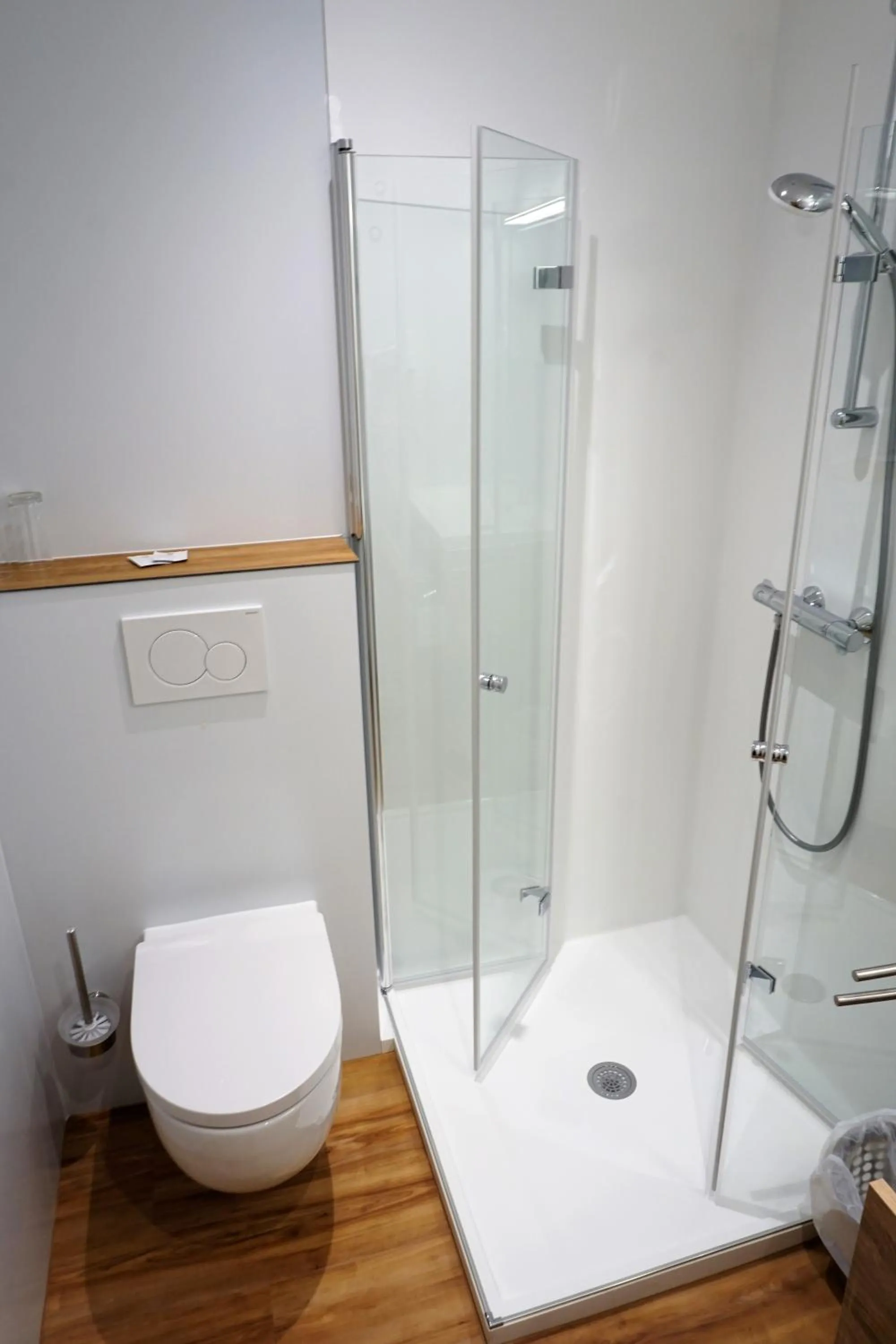 Shower in Hotel Wahlmüller