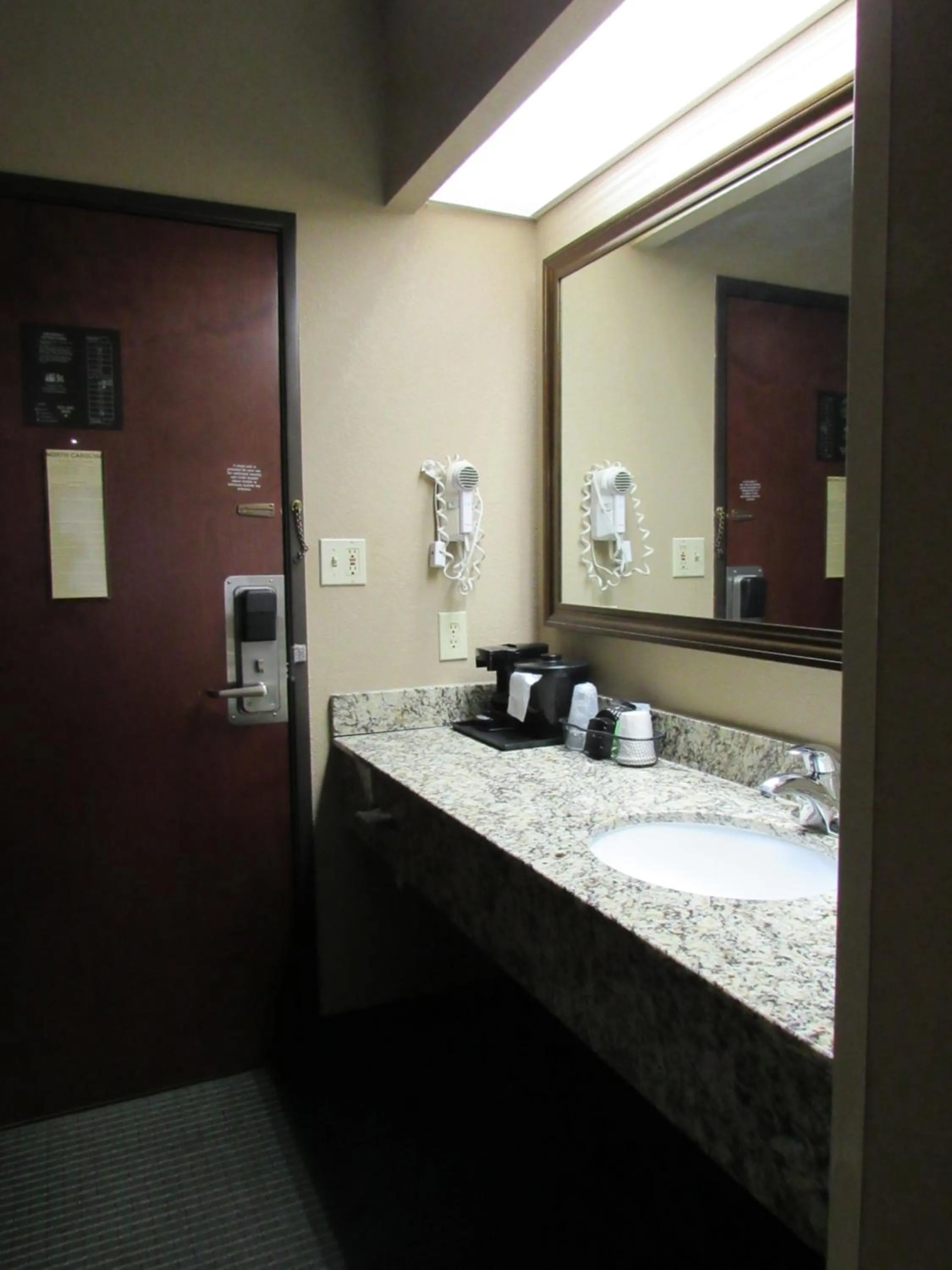 Bathroom in Bay Mountain Inn Cherokee Smoky Mountains