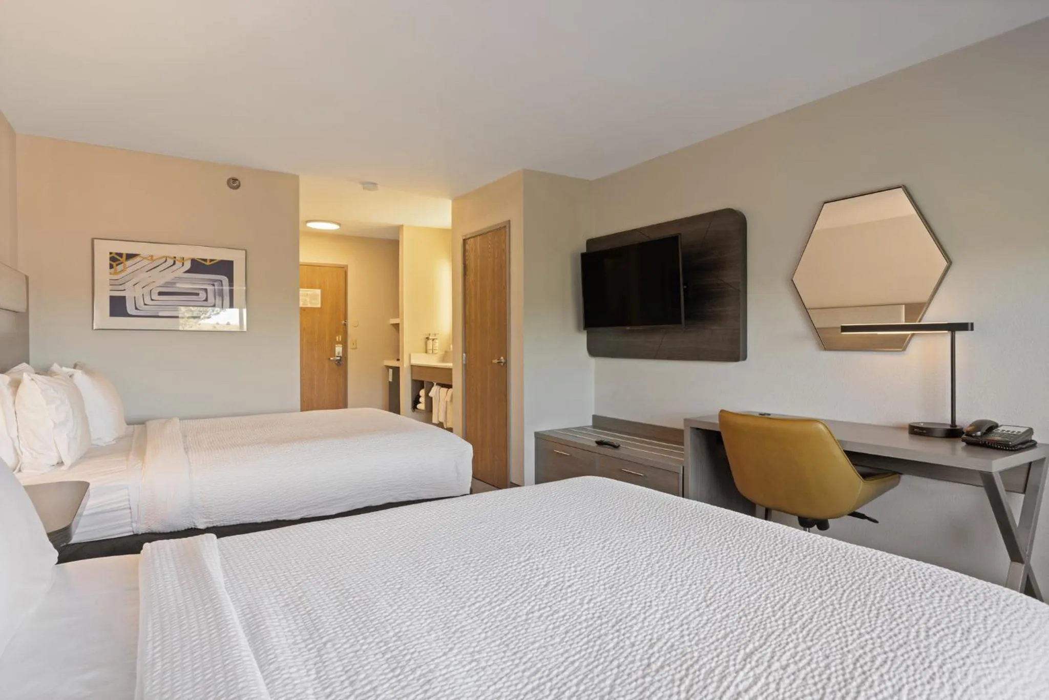 Photo of the whole room, Bed in Holiday Inn Express Hotel & Suites Torrington by IHG