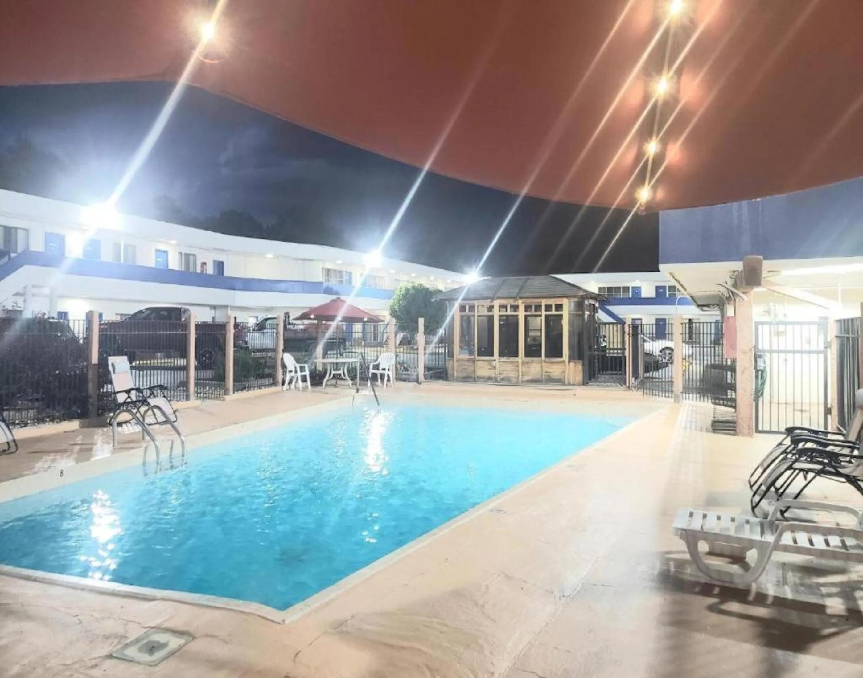 Swimming pool in Motel 6-Canon City, CO 719-458-1216