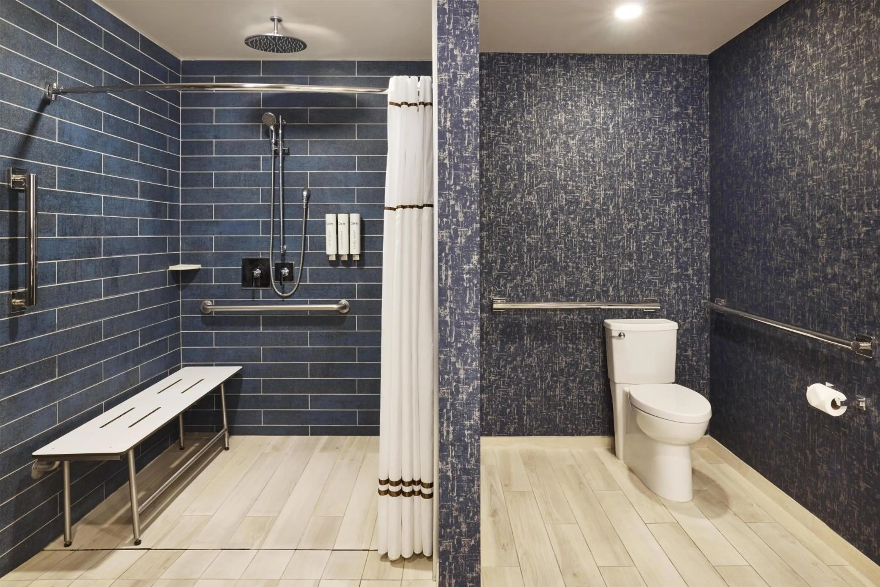 Bathroom in Carte Hotel San Diego Downtown, Curio Collection By Hilton