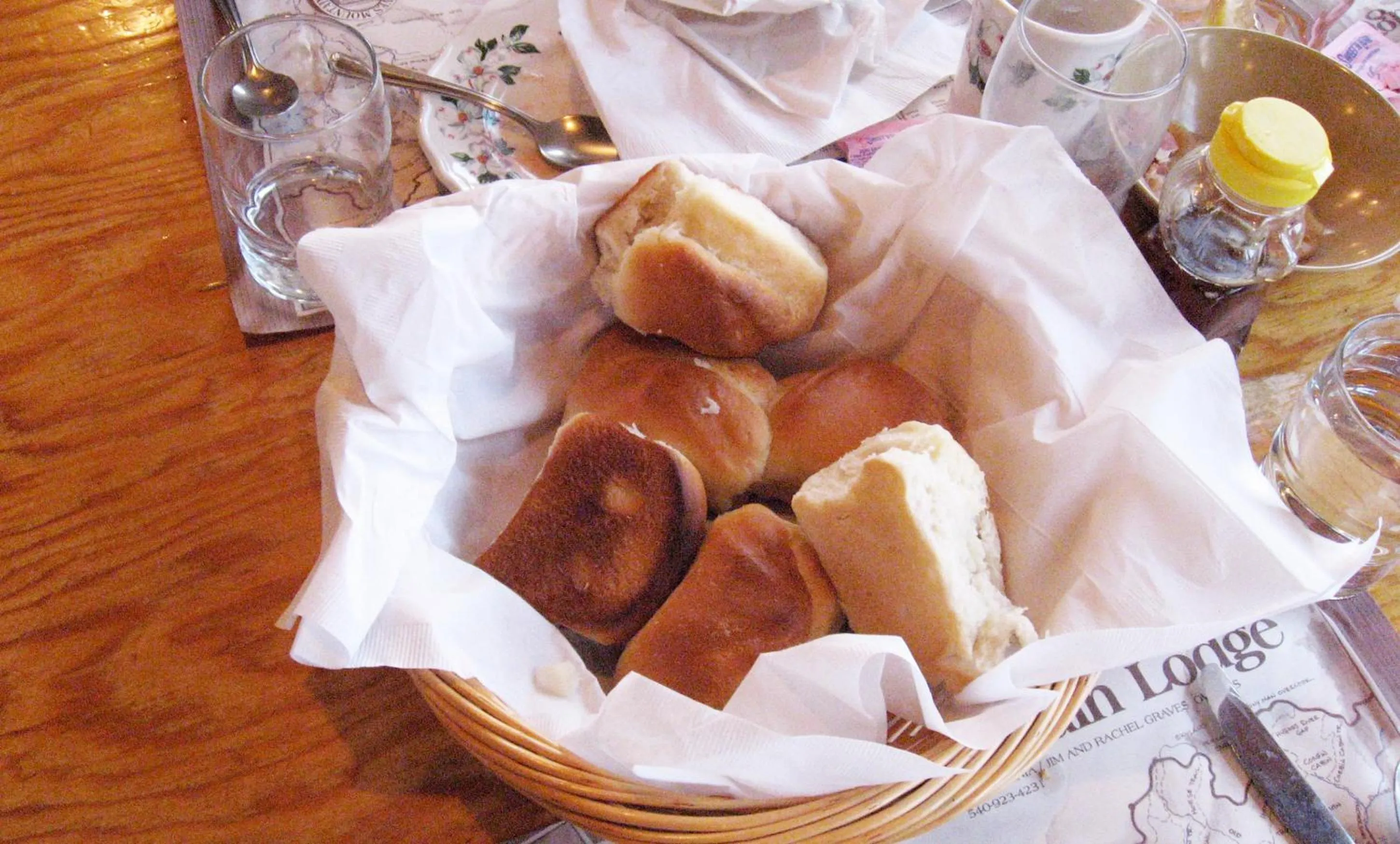 Breakfast in Graves Mountain Farm & Lodges