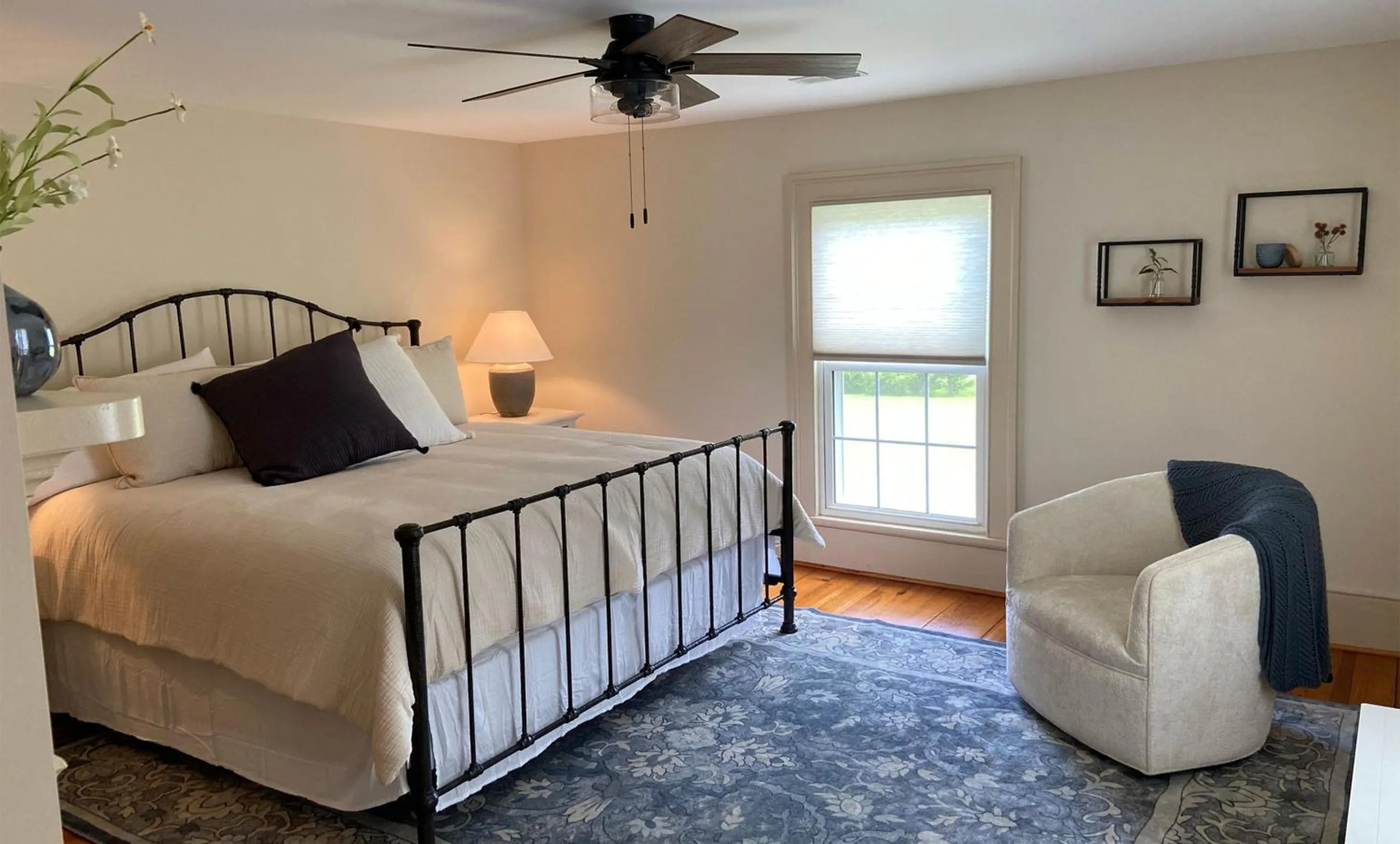 Bed in Graves Mountain Farm & Lodges