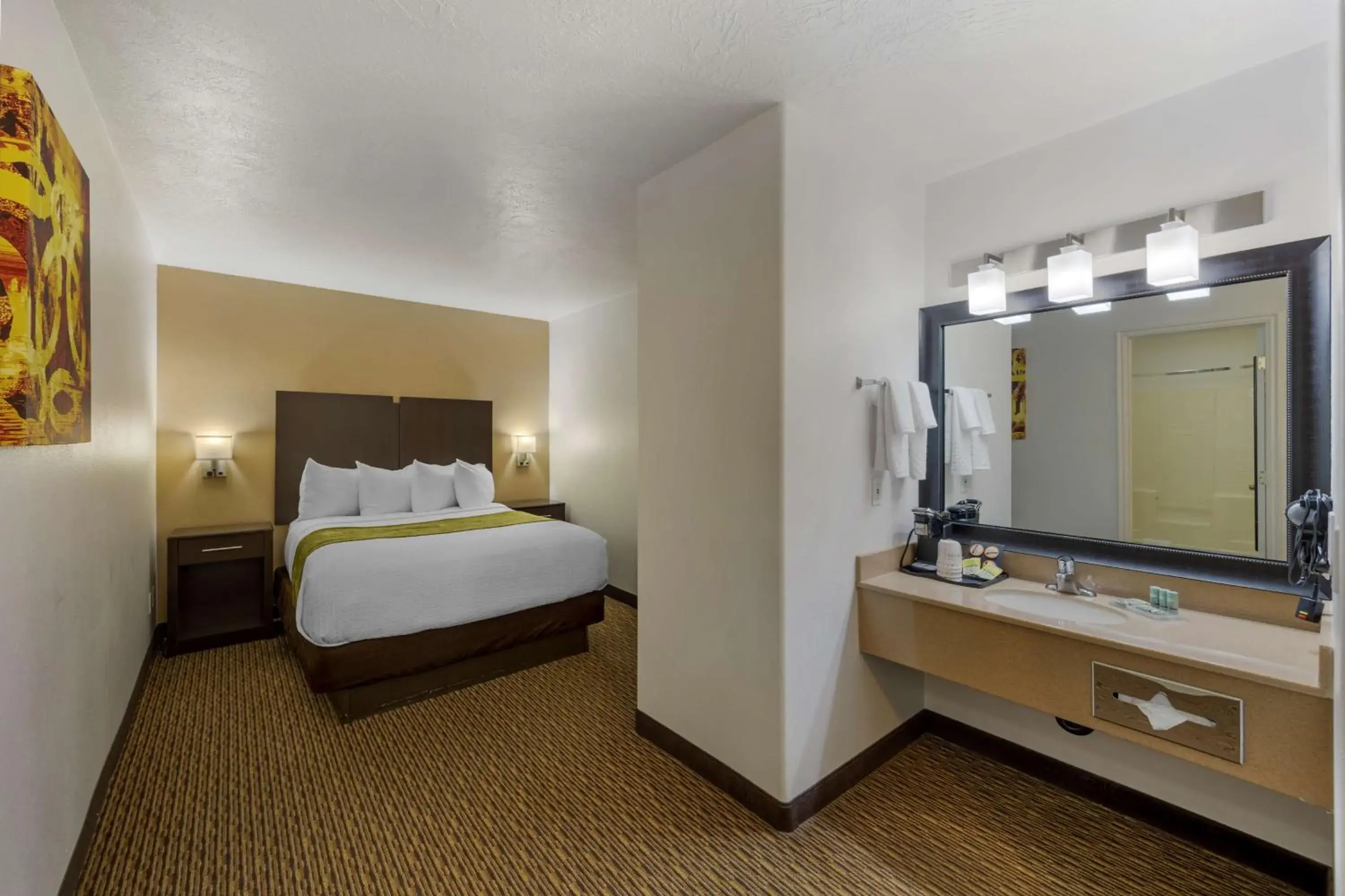 Queen Room - Non-Smoking in Best Western Mesquite Inn Queen Room - Non-Smoking in Best Western Mesquite Inn