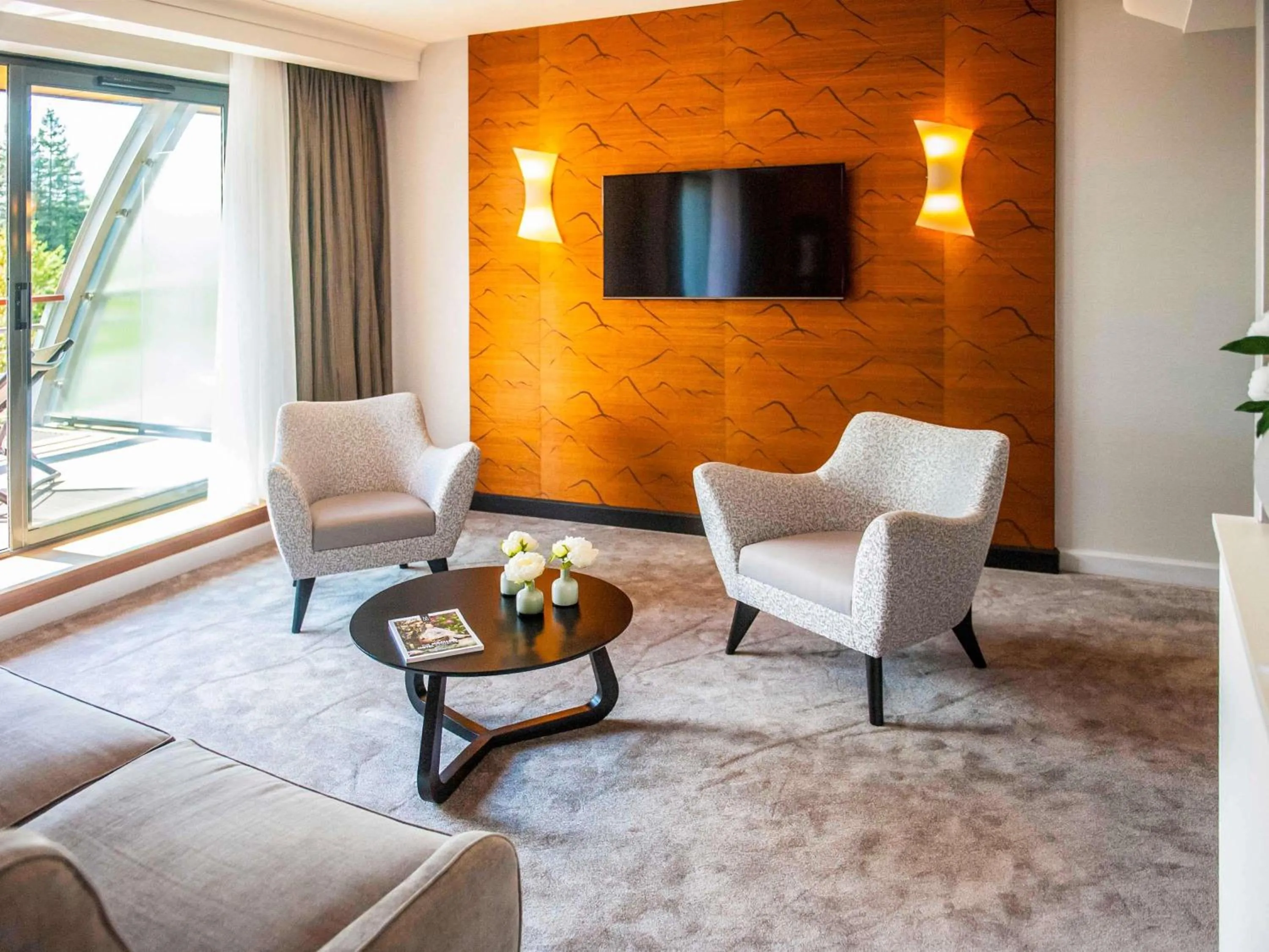 Bedroom in Parc Beaumont Hôtel & Spa Pau - MGallery Collection