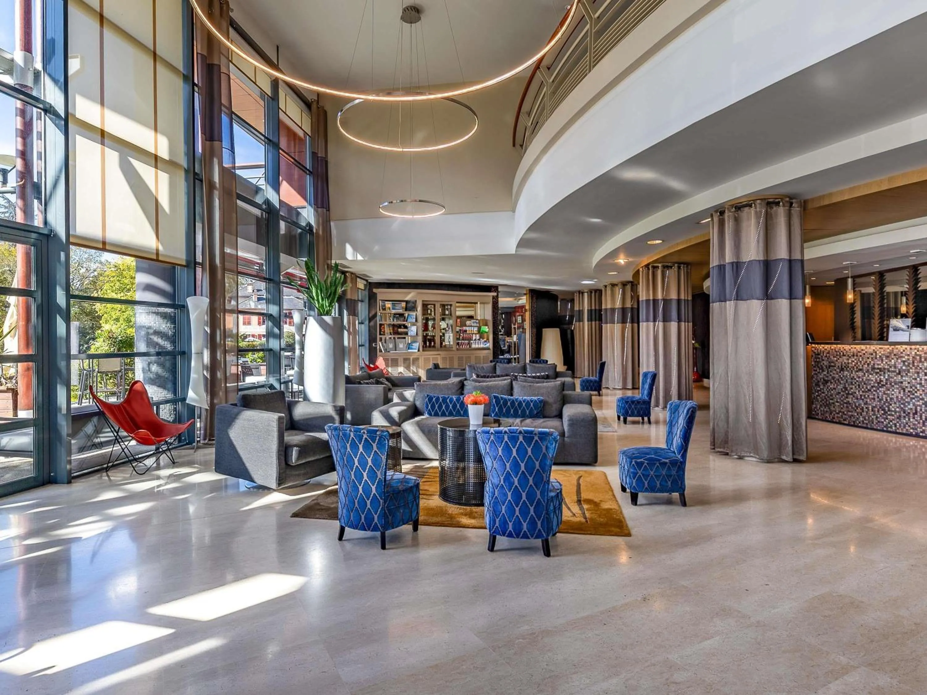 Property building in Parc Beaumont Hôtel & Spa Pau - MGallery Collection