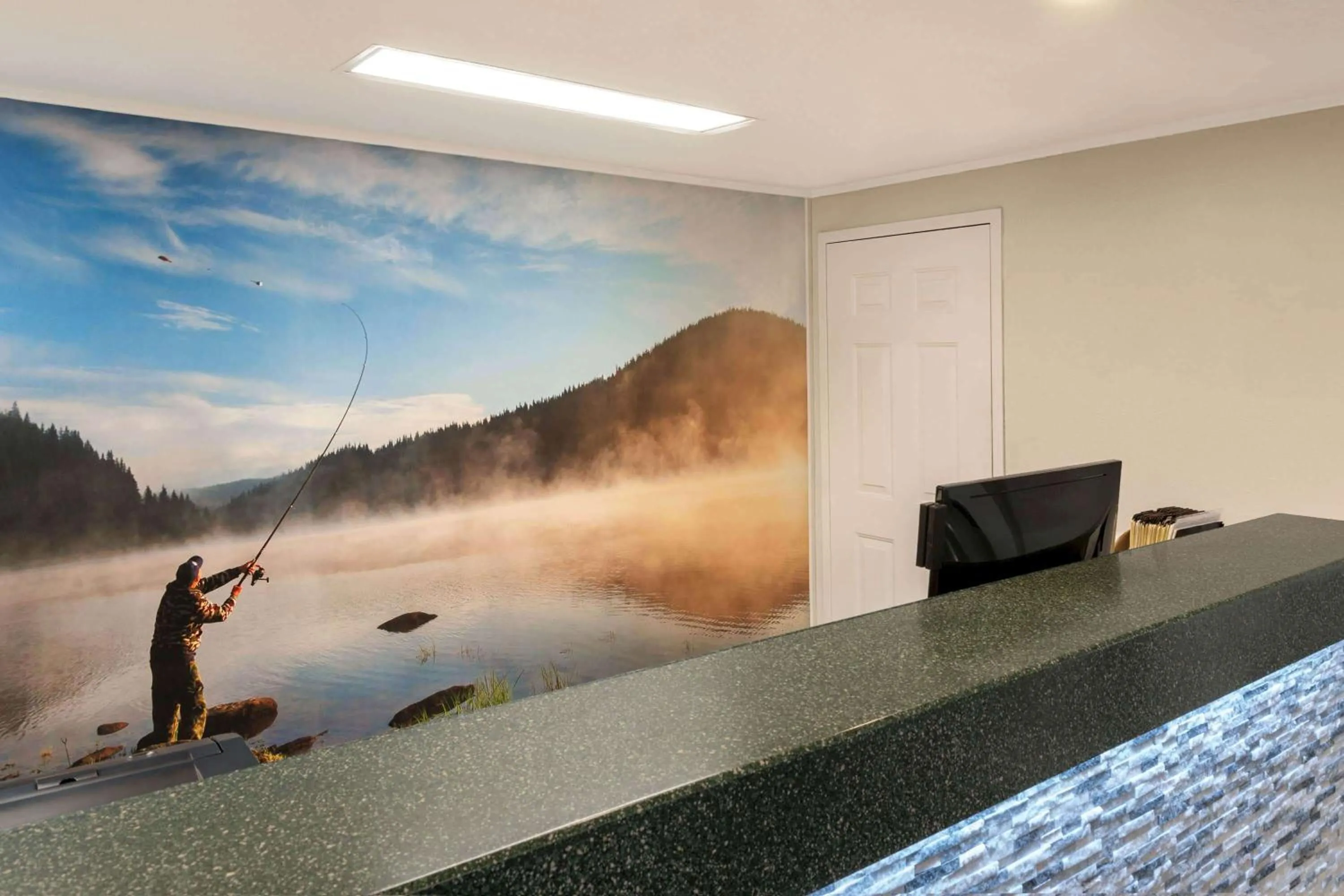 Lobby or reception in Baymont by Wyndham Henderson Oxford