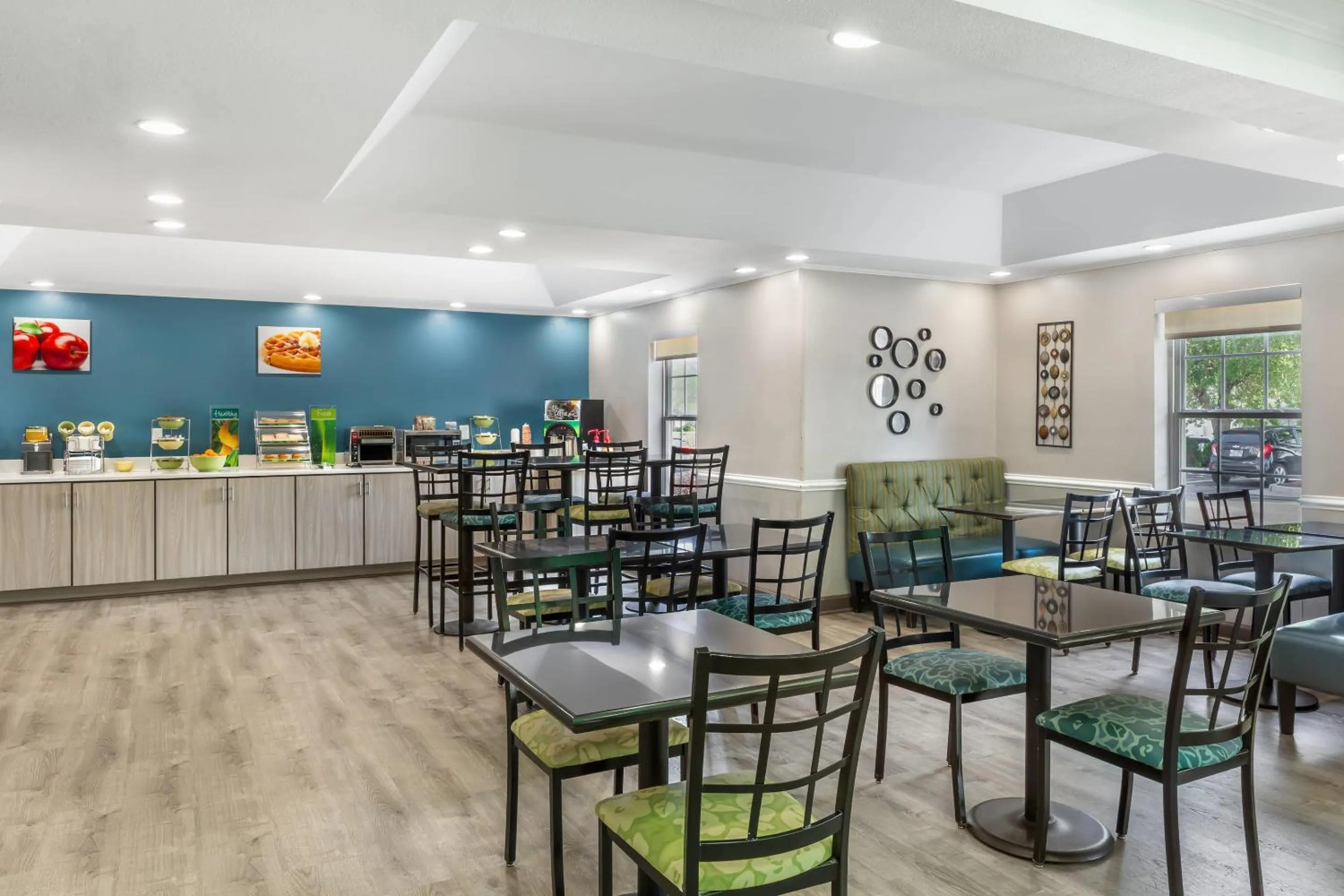 Breakfast in Quality Inn Wilmington