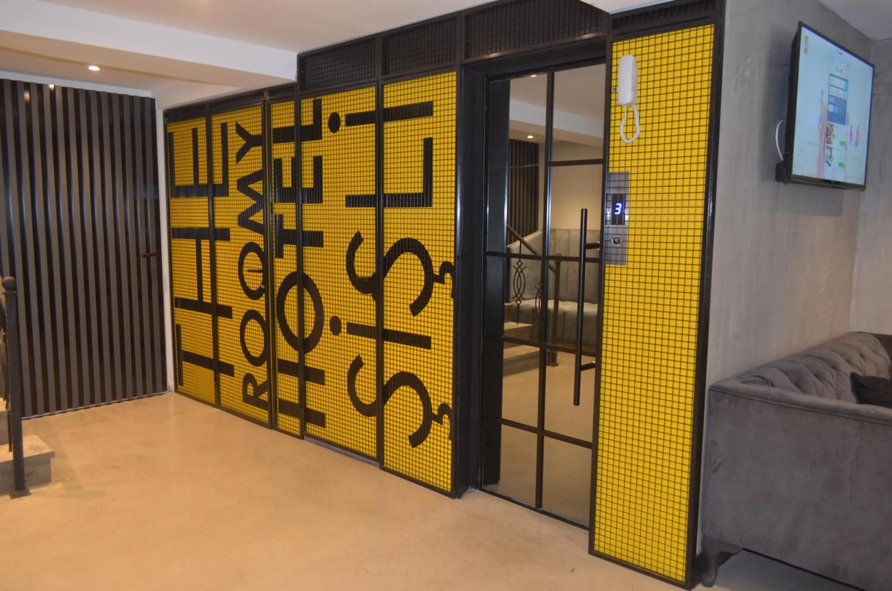 Lobby or reception in The Roomy Hotel Şişli