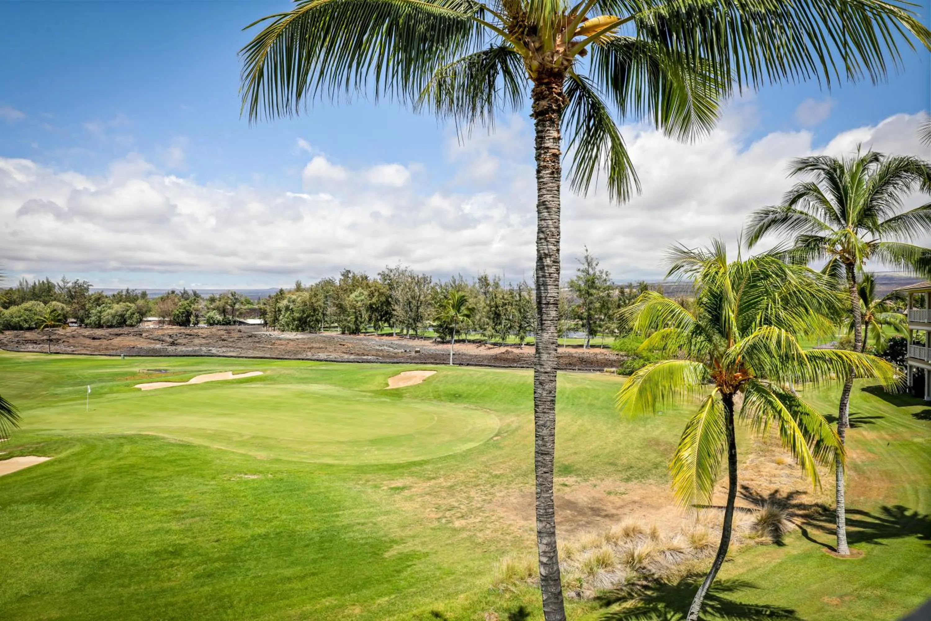 Golfcourse in Fairway Villas Waikoloa by OUTRIGGER