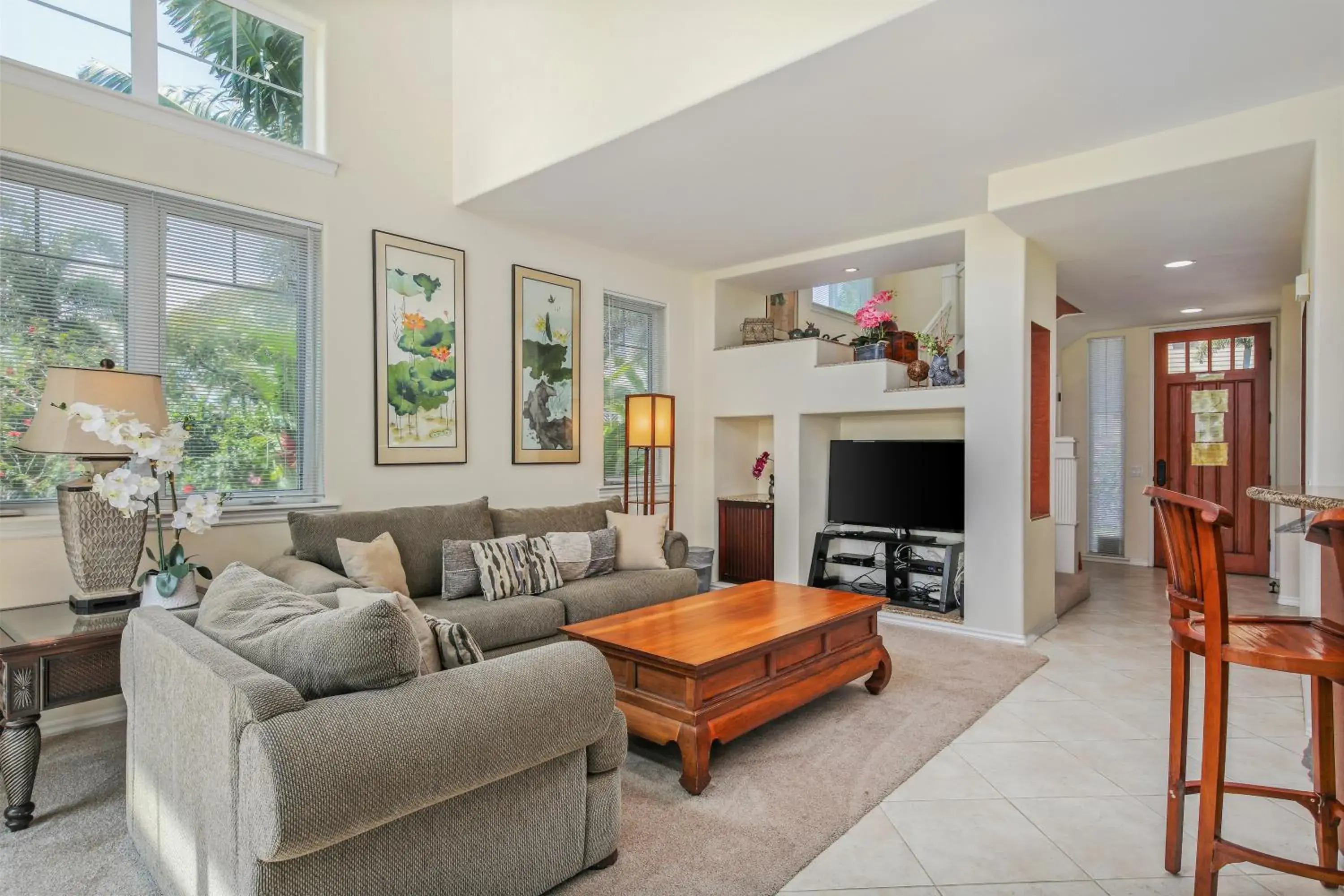 Living room in Fairway Villas Waikoloa by OUTRIGGER Living room in Fairway Villas Waikoloa by OUTRIGGER