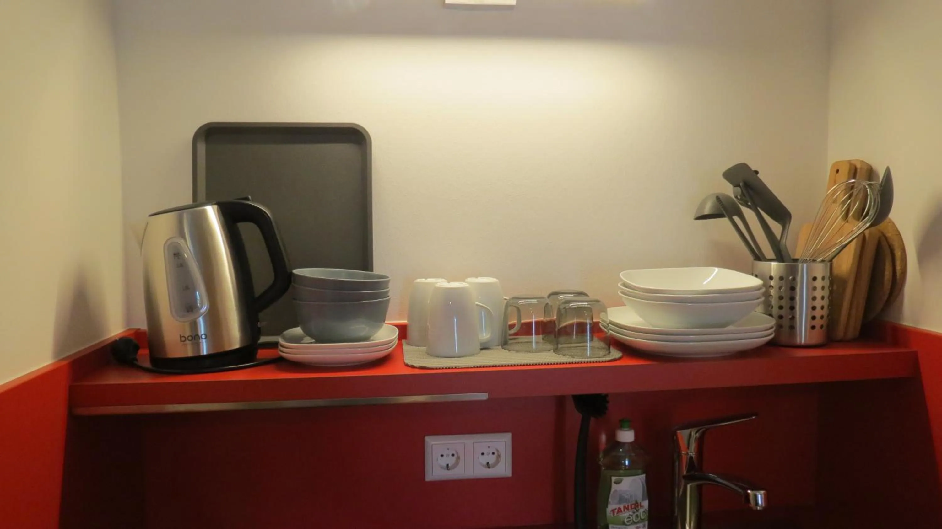 Kitchen or kitchenette in Gästehaus Eisenstrasse