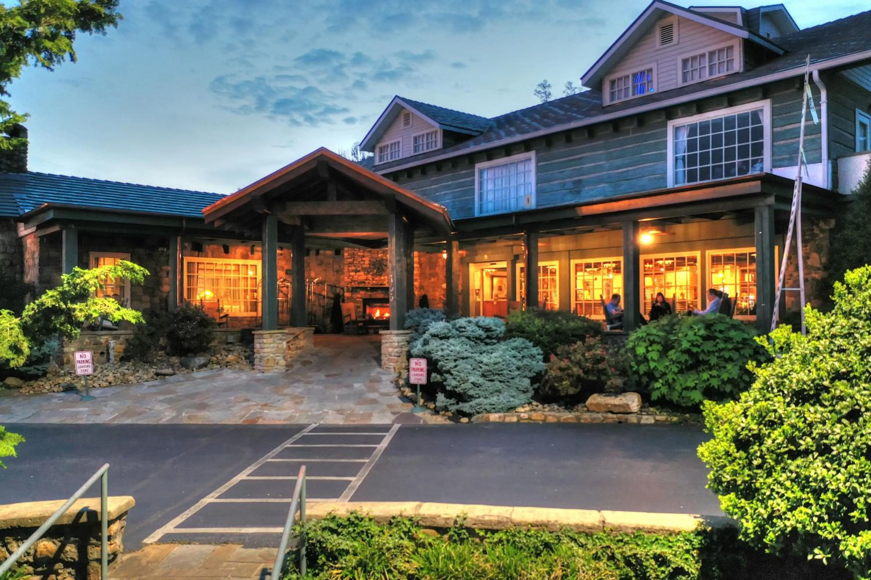 Property building in Gatlinburg Inn