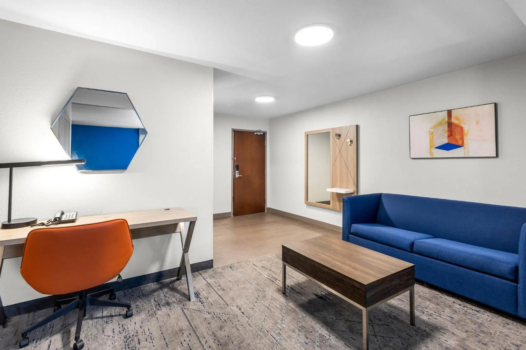 Photo of the whole room in Holiday Inn Express Hotel & Suites Van Wert by IHG