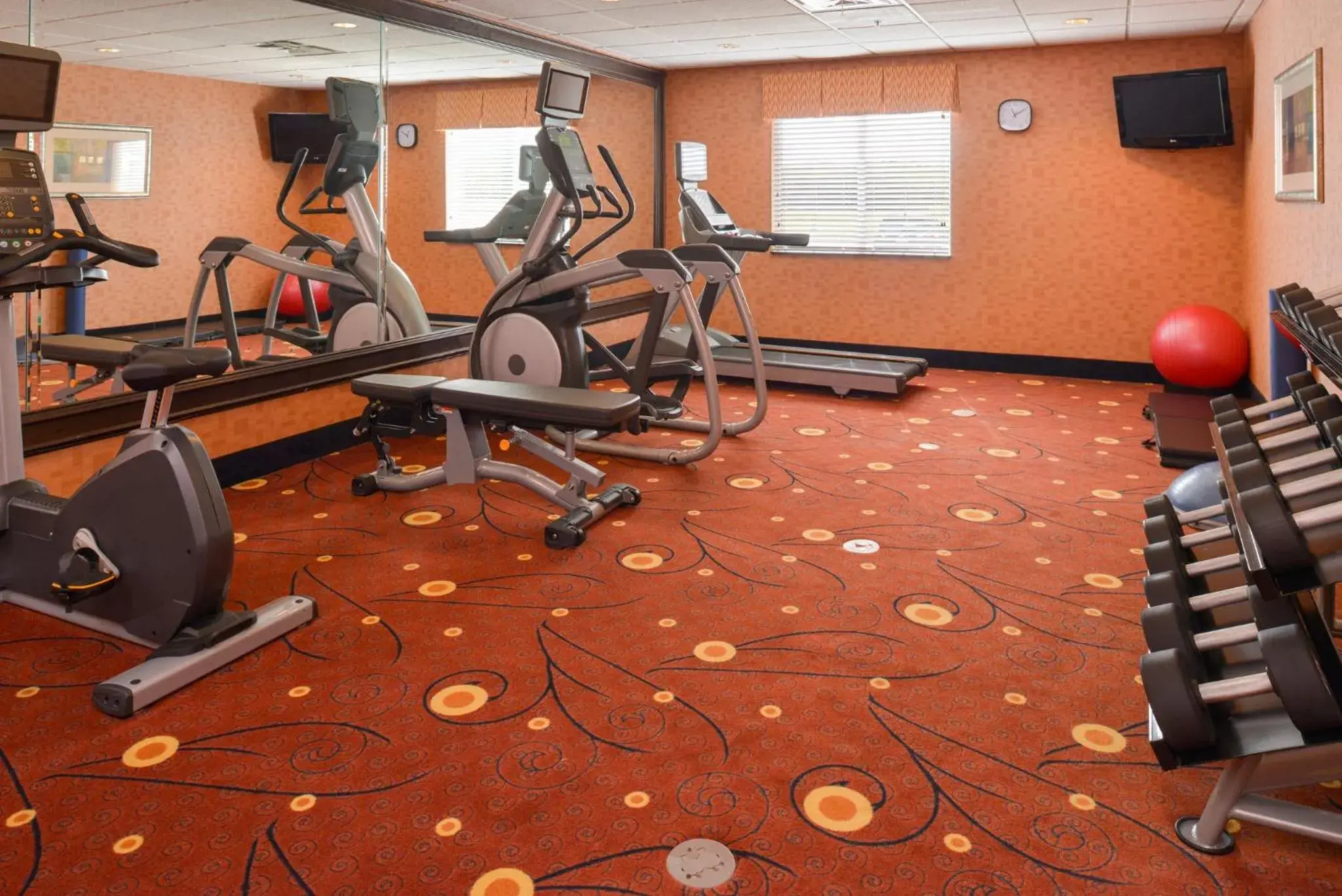 Fitness centre/facilities in Holiday Inn Express Hotel & Suites Royse City - RockwallRockwall - Royse City by IHG Fitness centre/facilities in Holiday Inn Express Hotel & Suites Royse City - RockwallRockwall - Royse City by IHG