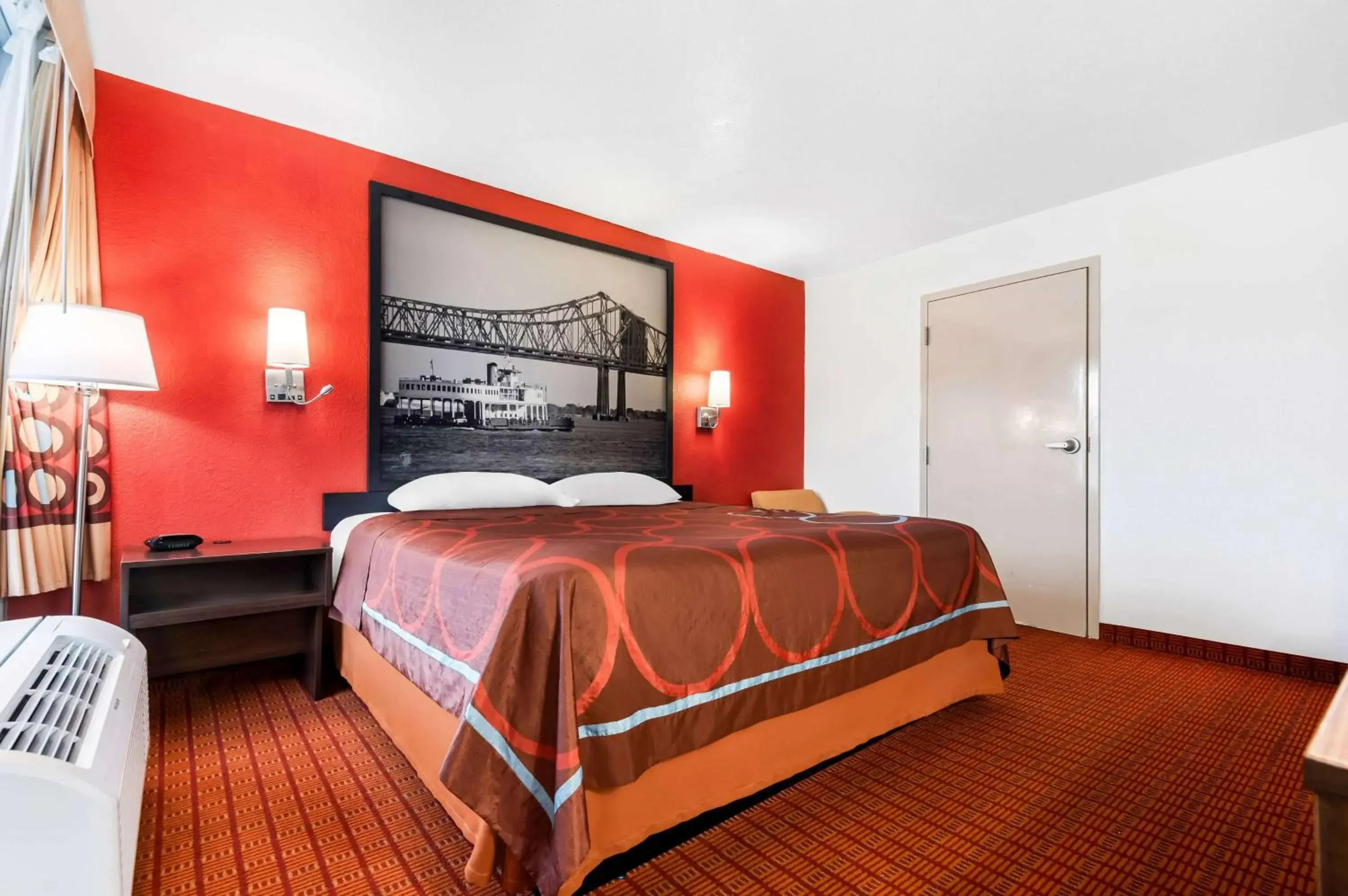 Photo of the whole room, Bed in Super 8 by Wyndham Baton Rouge/I-10 Photo of the whole room, Bed in Super 8 by Wyndham Baton Rouge/I-10