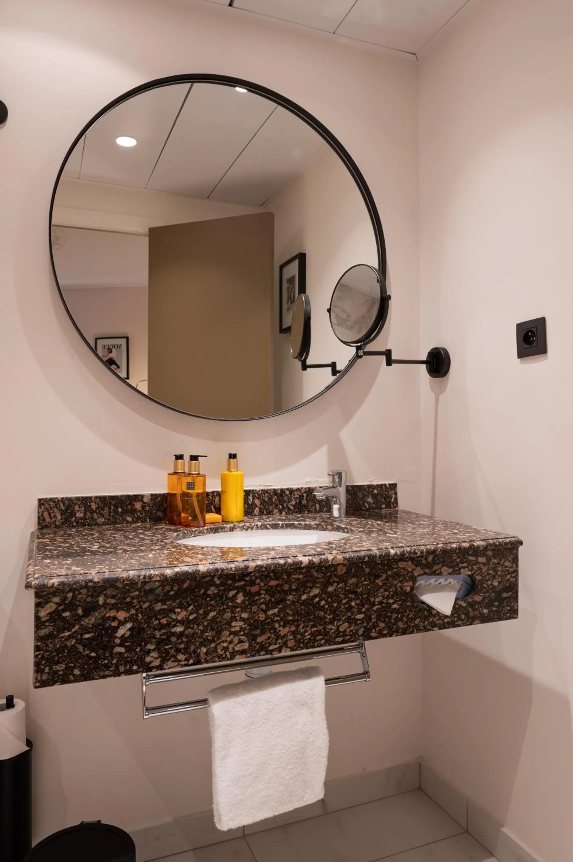 Bathroom in Royal Saint Germain