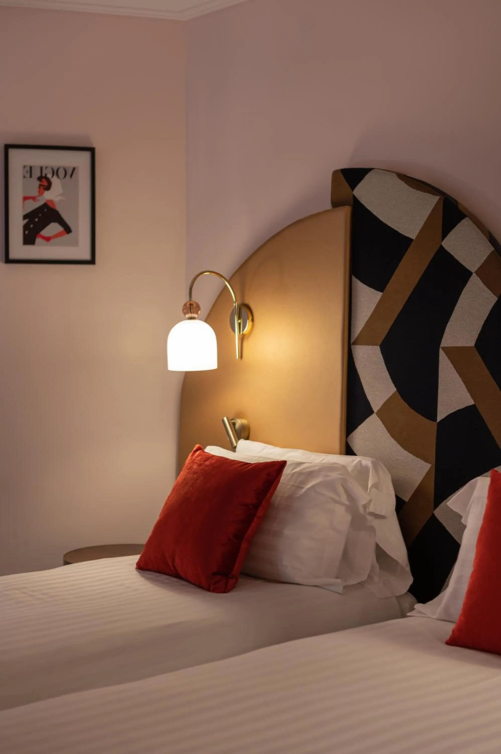 Bed in Royal Saint Germain