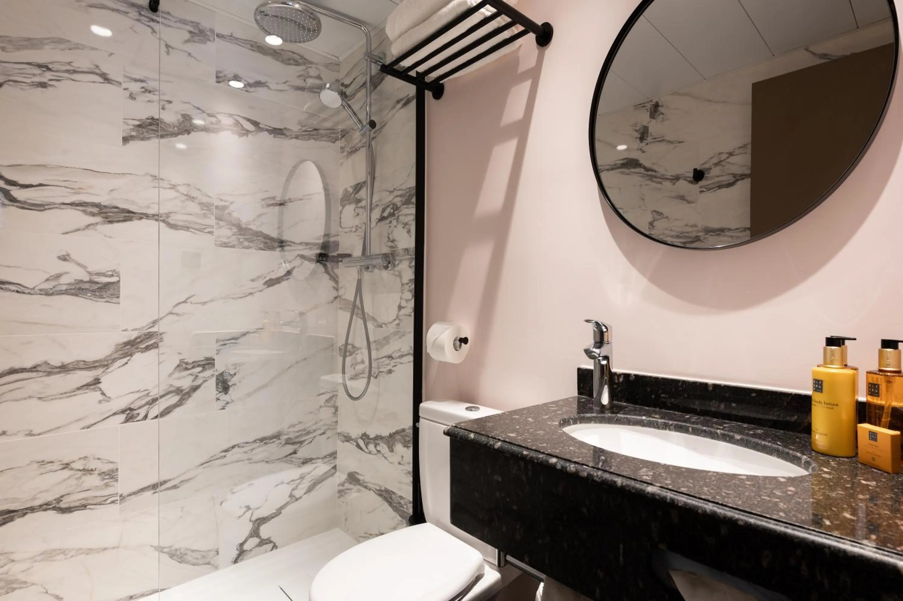 Bathroom in Royal Saint Germain