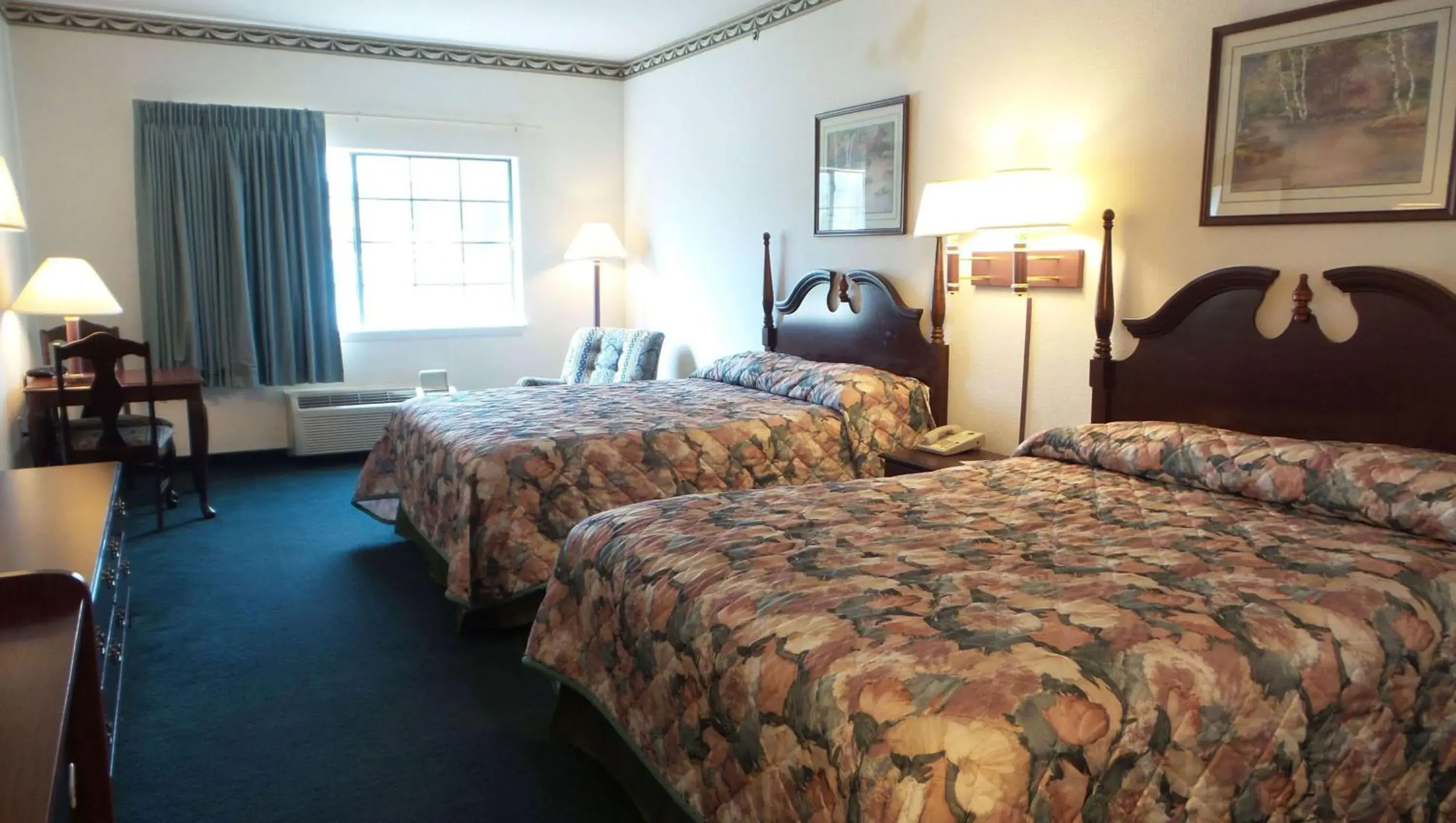 Photo of the whole room, Bed in Magnuson Hotel Cedar Hill Photo of the whole room, Bed in Magnuson Hotel Cedar Hill