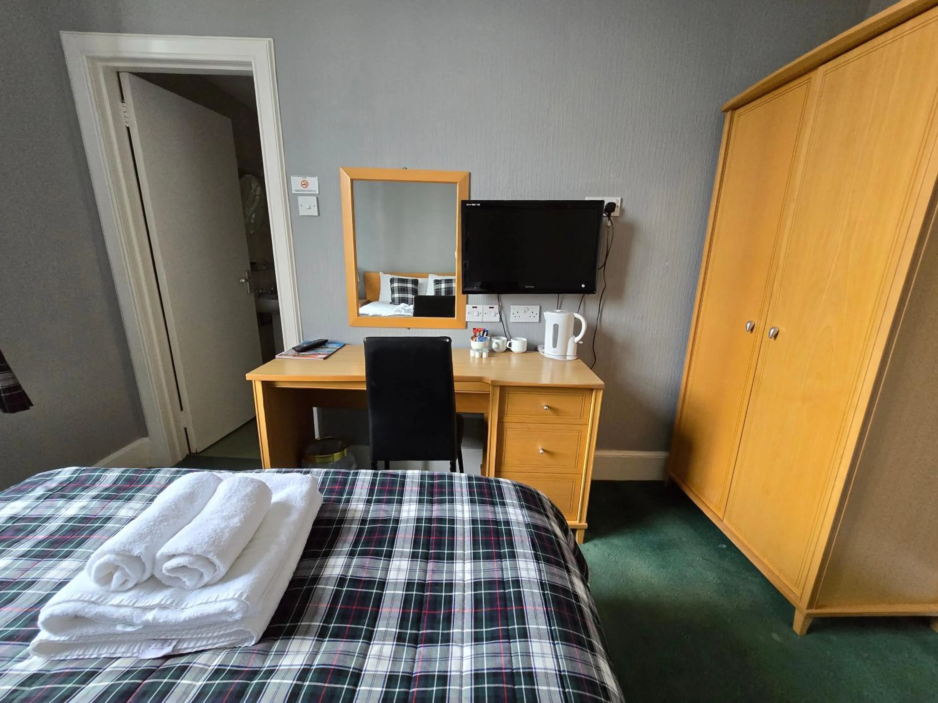 Bed in The National Hotel