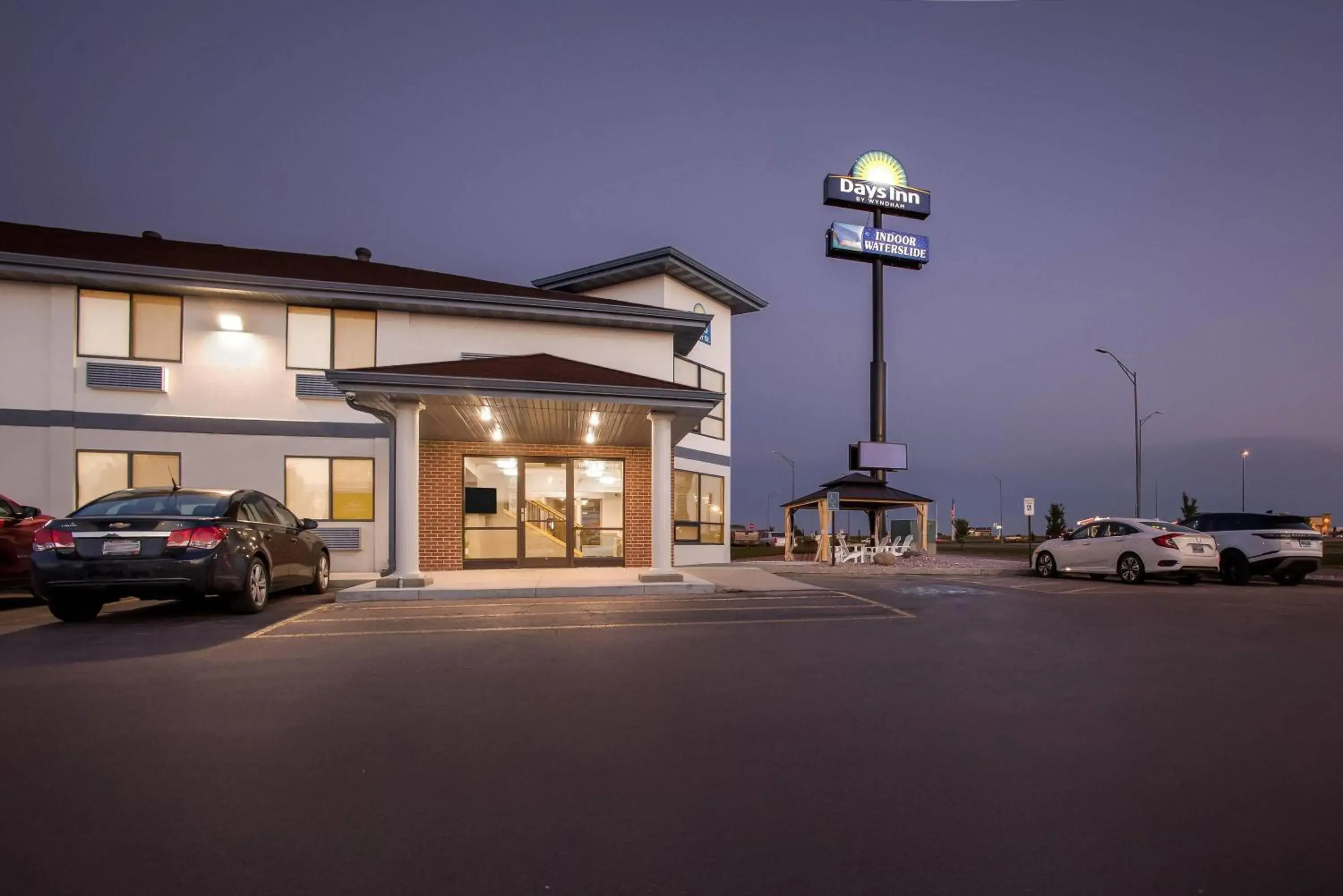 Property building in Days Inn by Wyndham Mitchell SD Property building in Days Inn by Wyndham Mitchell SD