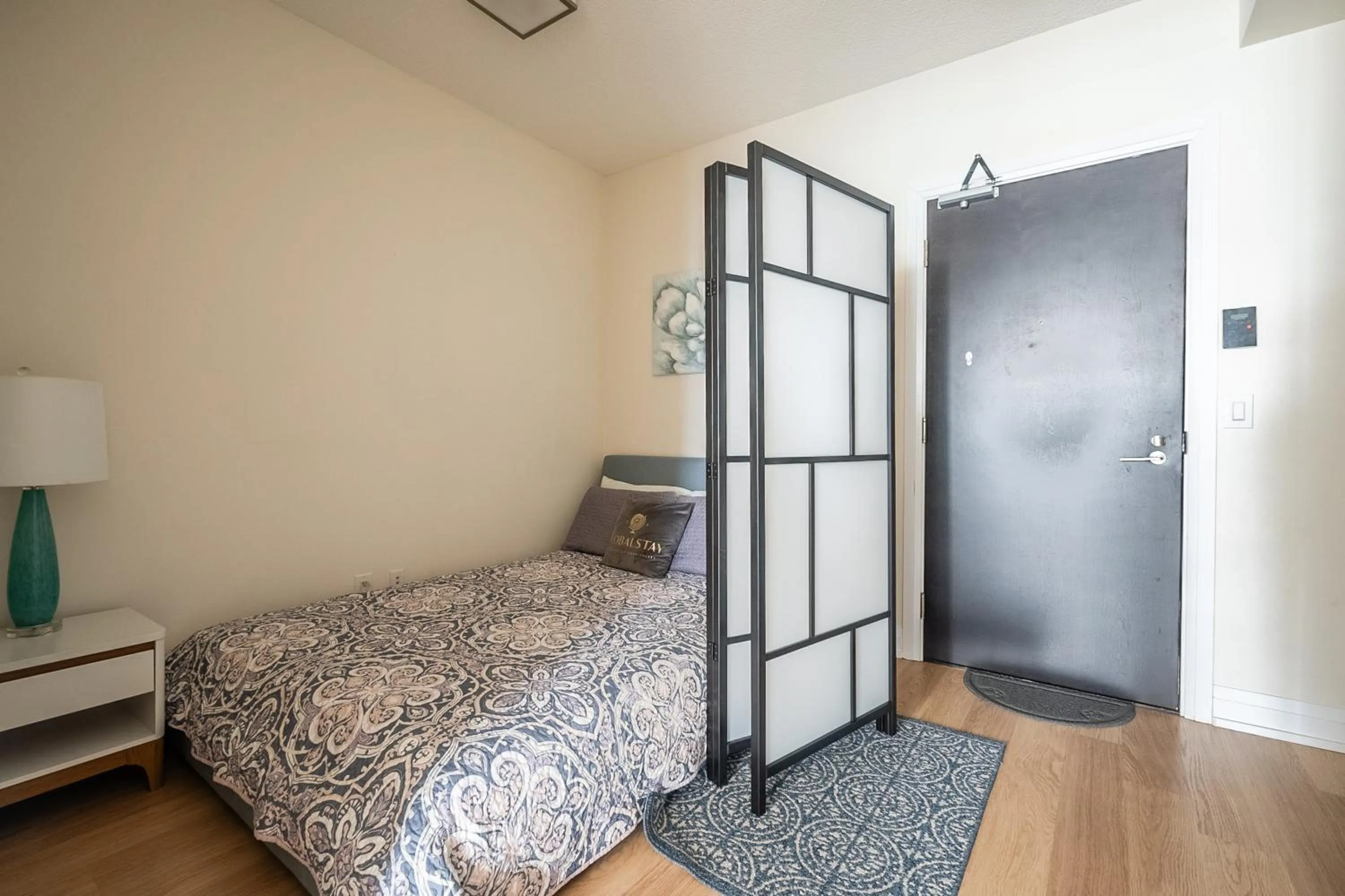 Bed in GLOBALSTAY Modern Apartments in North York Skyscraper