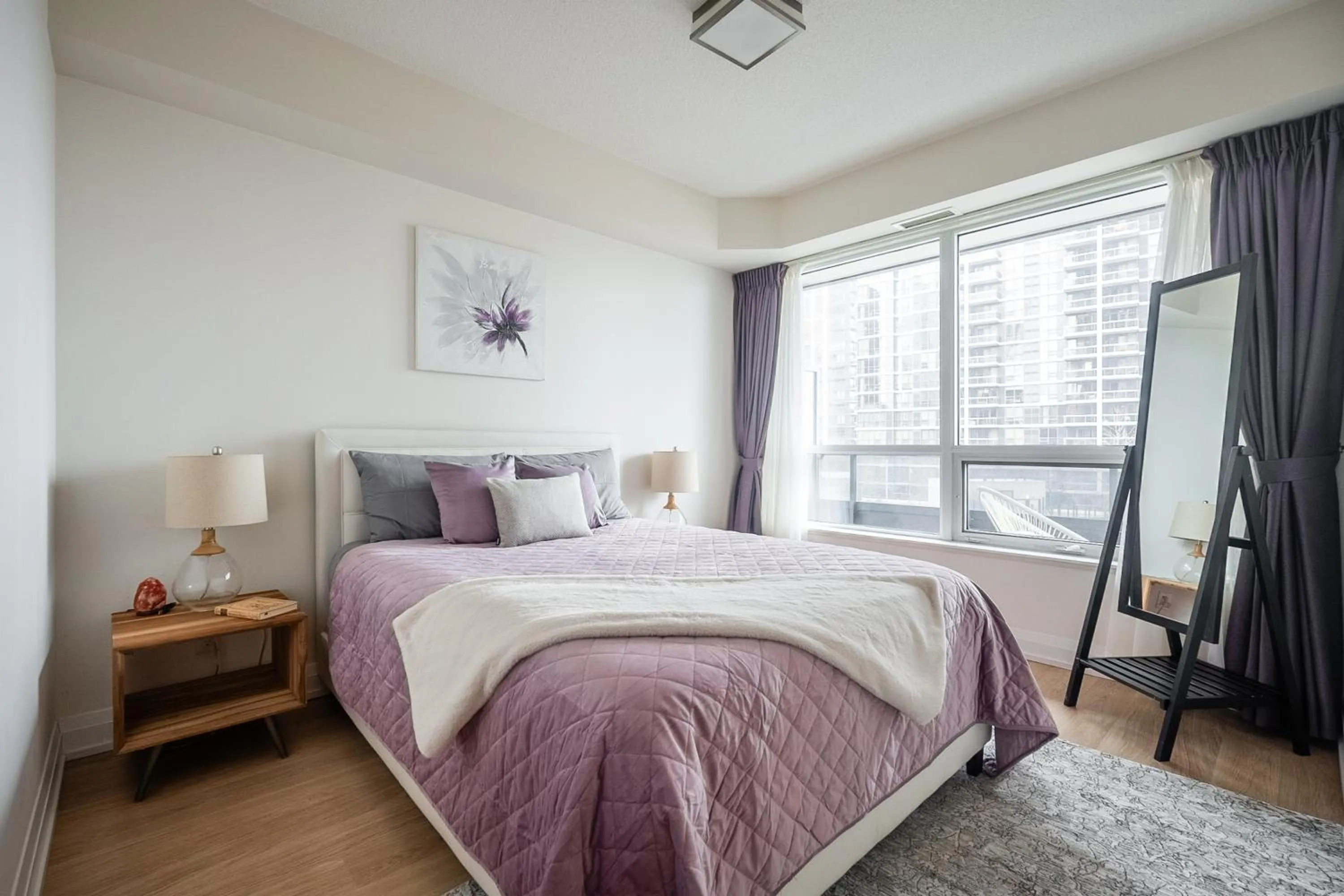 Bed in GLOBALSTAY Modern Apartments in North York Skyscraper