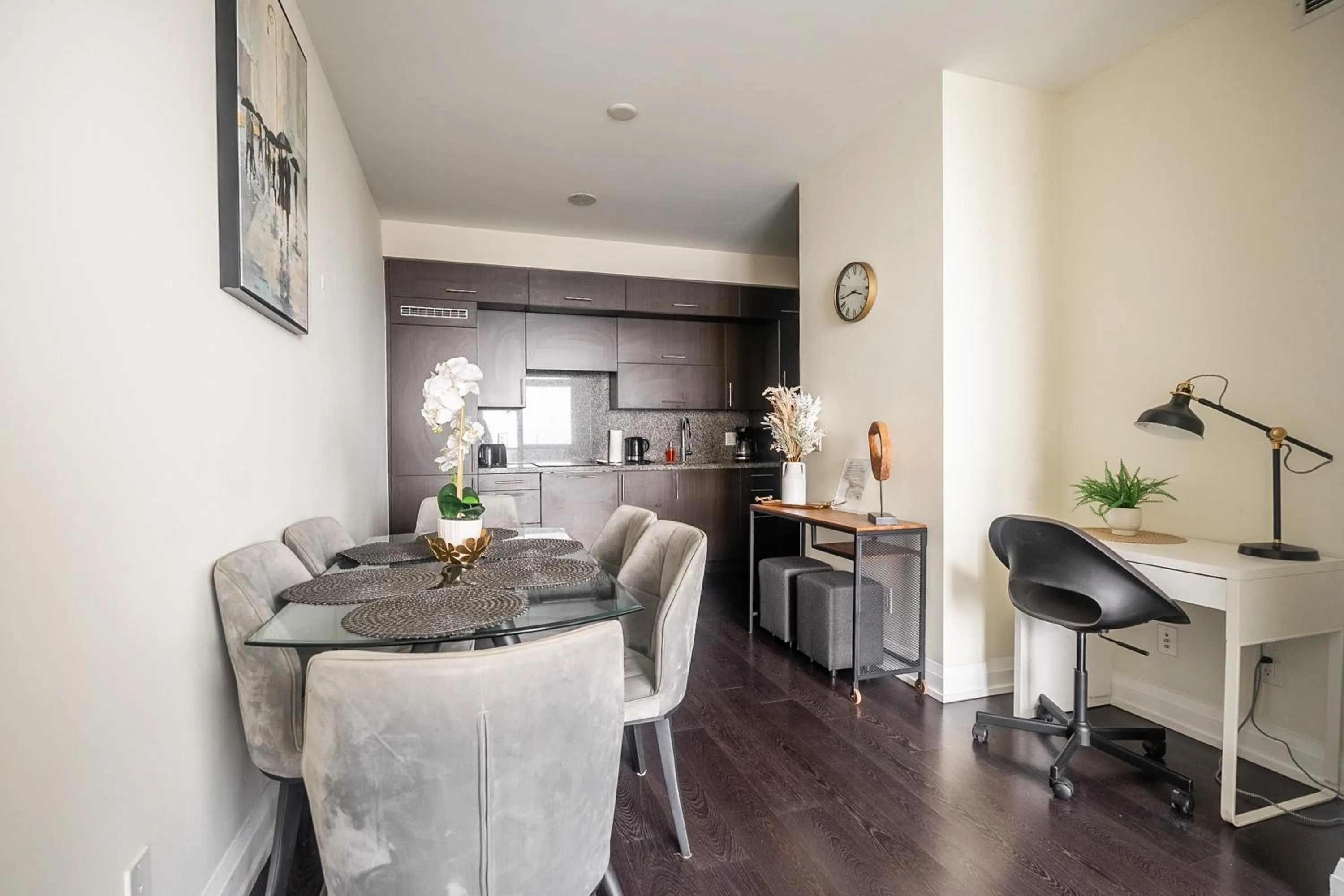 Kitchen or kitchenette in GLOBALSTAY Modern Apartments in North York Skyscraper