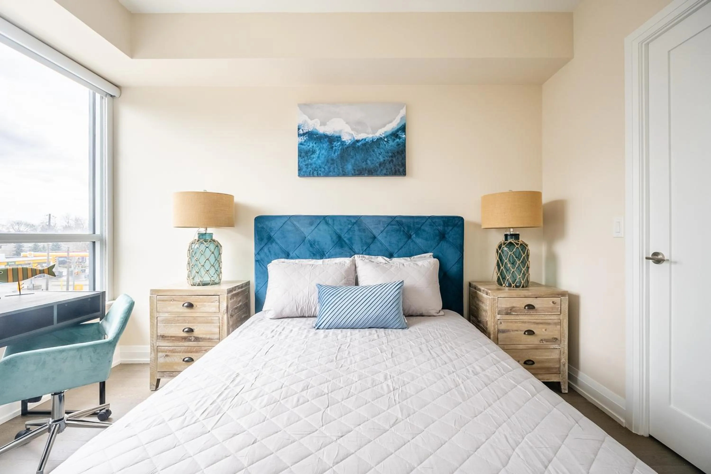 Bed in GLOBALSTAY Modern Apartments in North York Skyscraper