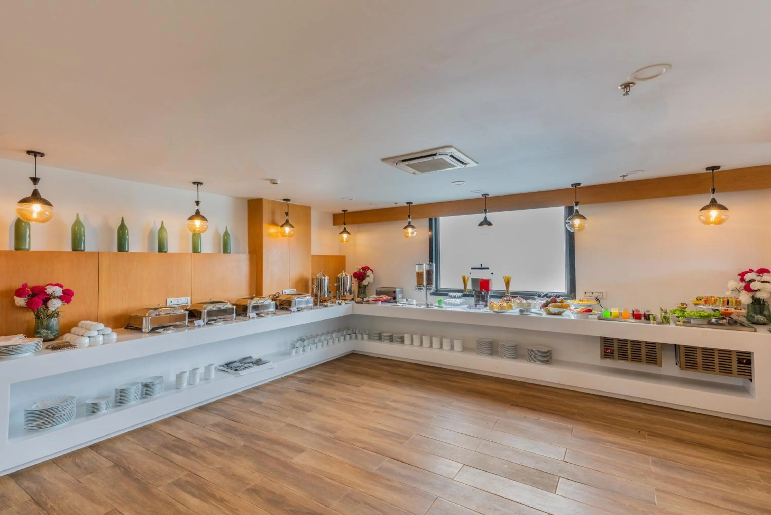 Breakfast in Hotel Delice