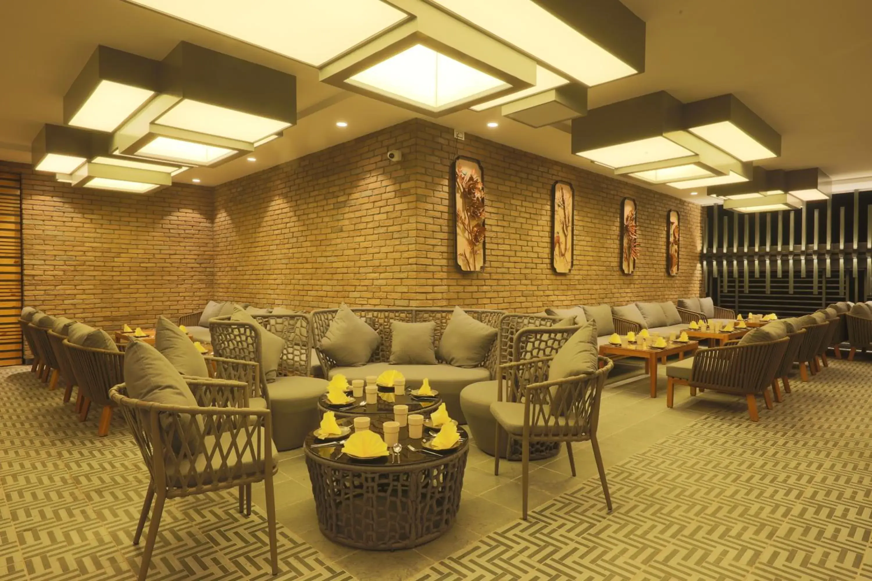 Restaurant/places to eat in Hotel Delice Restaurant/places to eat in Hotel Delice