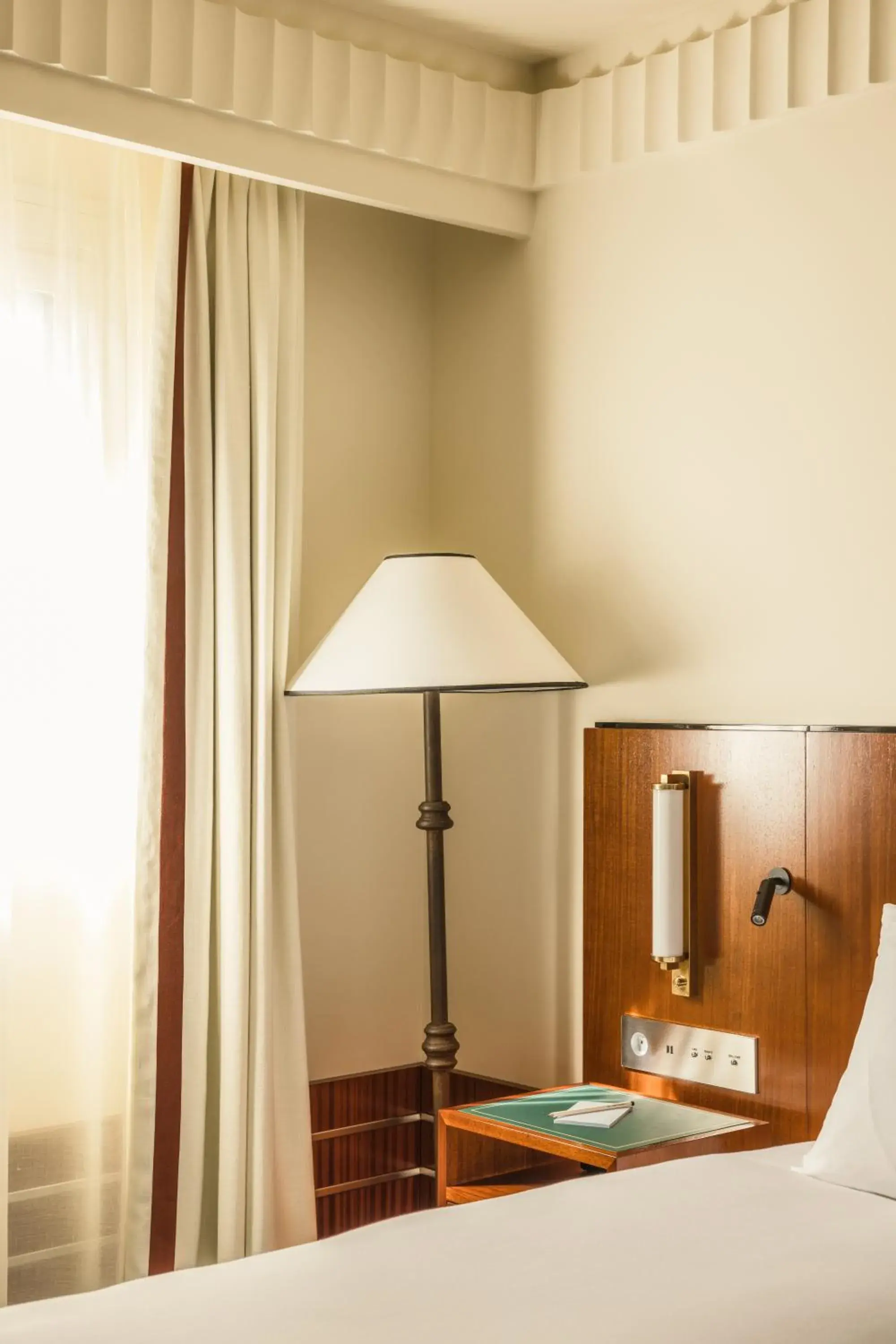 Bedroom, Bed in Hôtel Des Grands Voyageurs Bedroom, Bed in Hôtel Des Grands Voyageurs