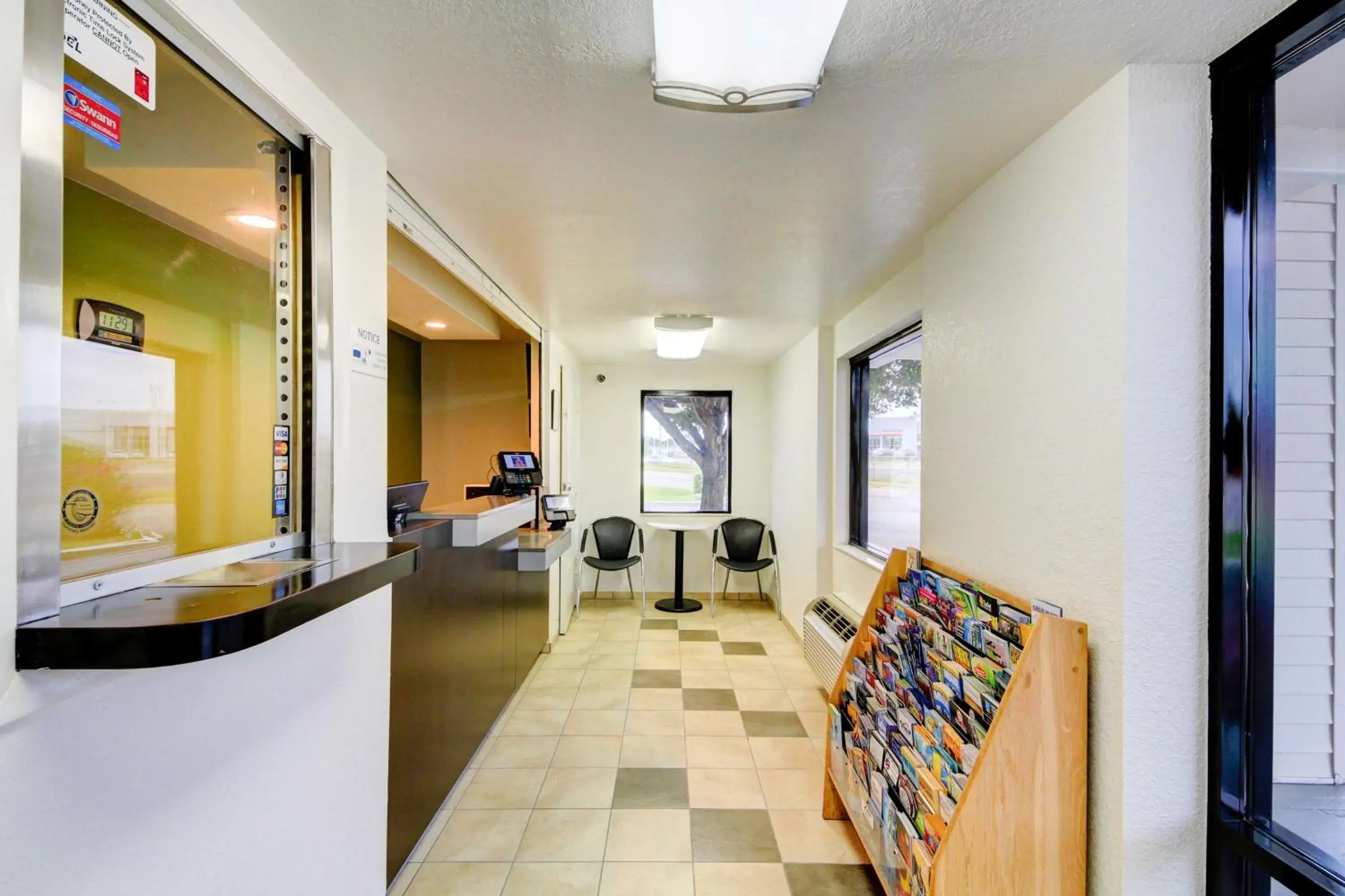 Lobby or reception in Studio 6 Midwest City, Ok - Oklahoma City Lobby or reception in Studio 6 Midwest City, Ok - Oklahoma City
