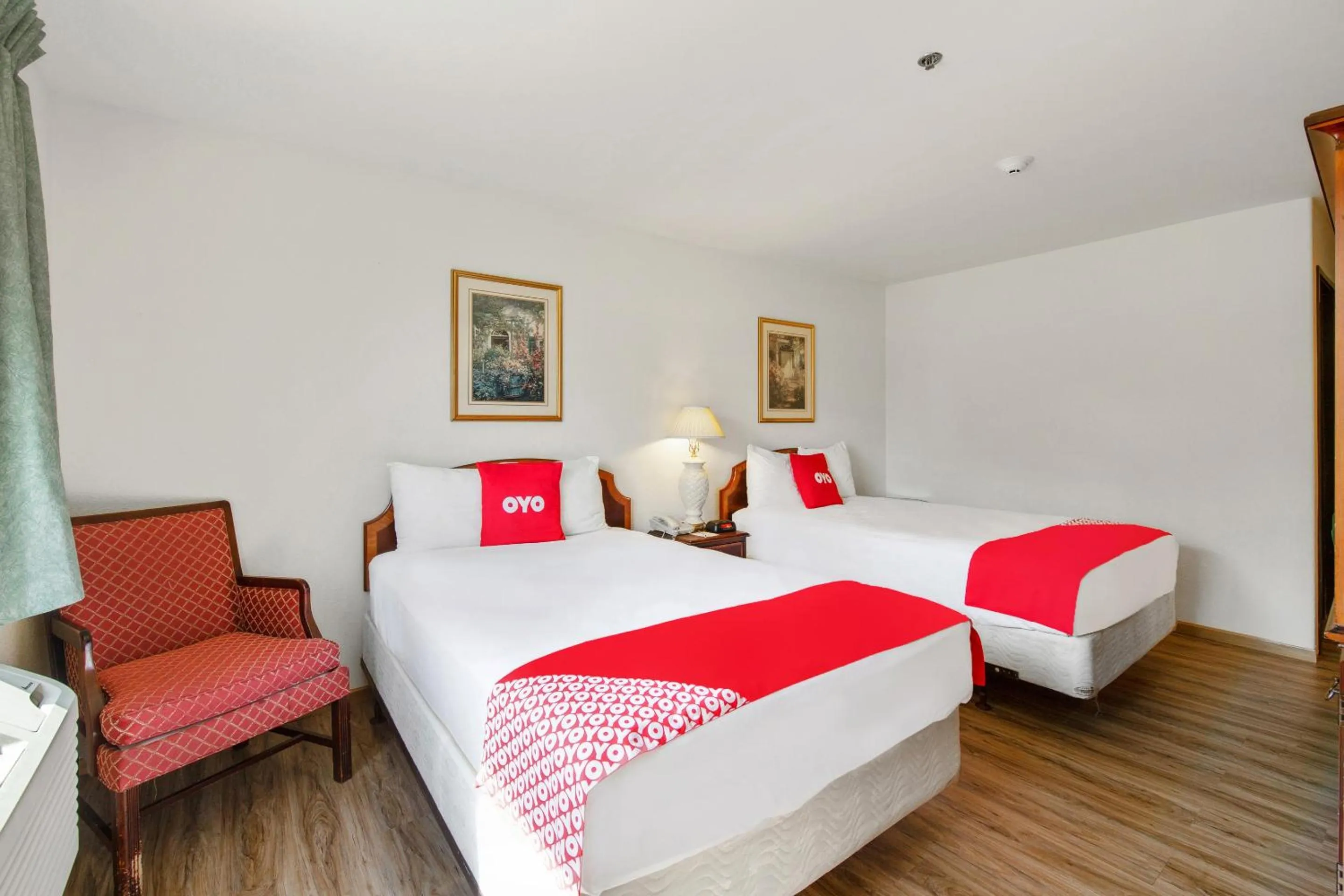 Bedroom, Bed in OYO Hotel Portage I-94